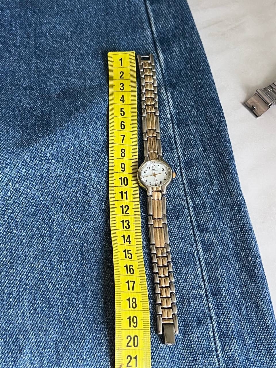 Japanese Brand × Vintage Vintage Japanese style futuristic Watch Japan 1990s Size ONE SIZE - 5 Thumbnail