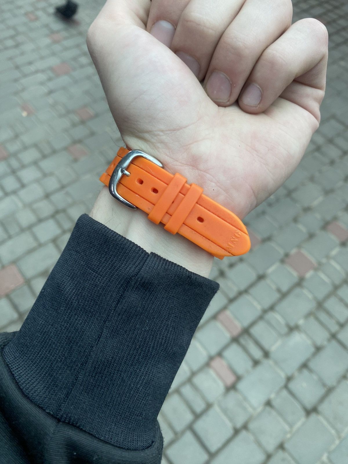 Japanese Brand Mango Orange Silicone Strap Quartz Ladies Sport Watch Size ONE SIZE - 2 Thumbnail