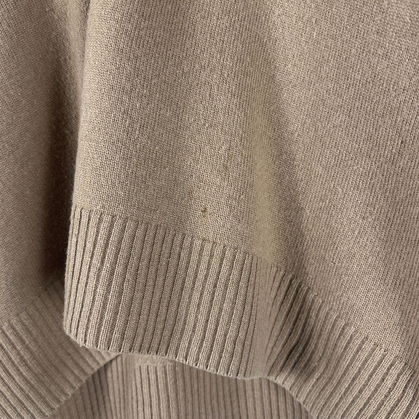 AMI Camel Brown V-Neck Wool & Cashmere Sweater Size US L / EU 52-54 / 3 - 4 Thumbnail
