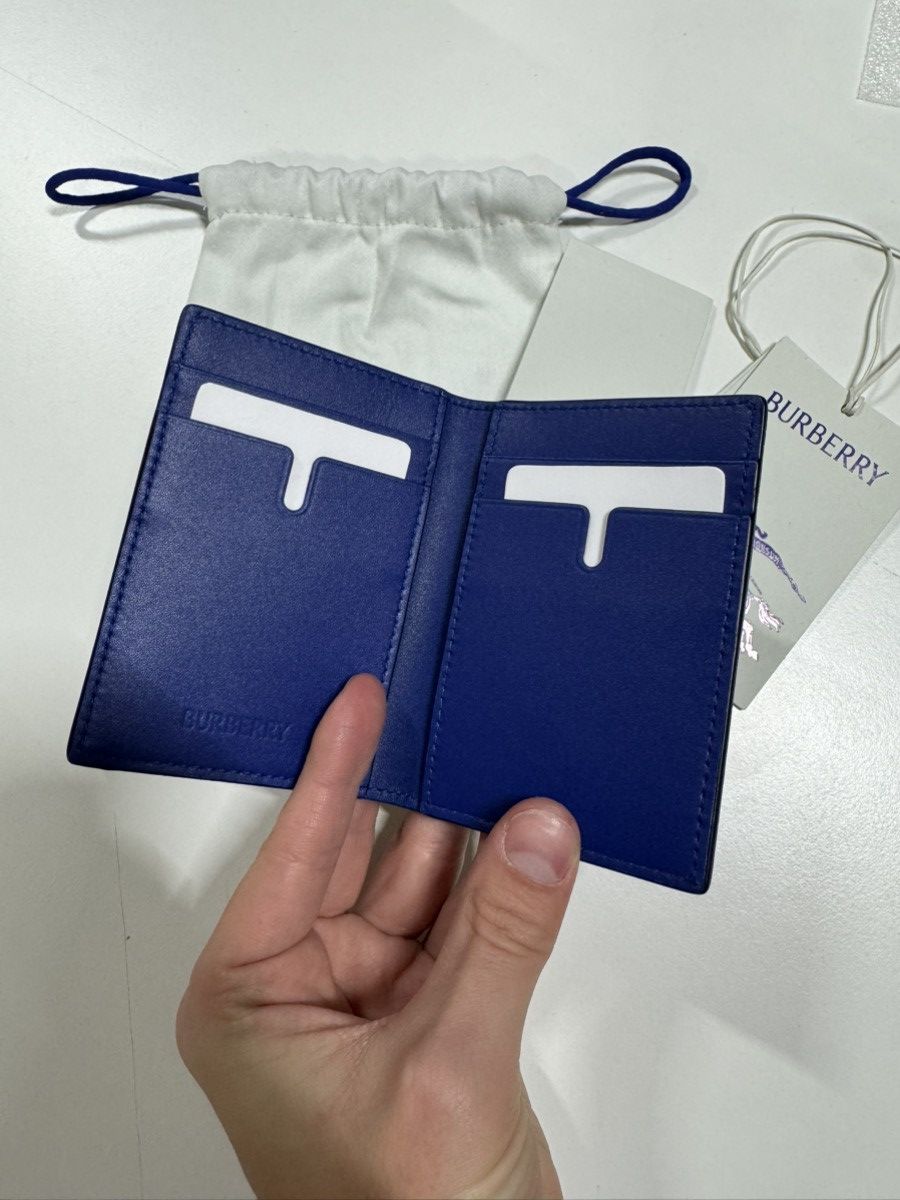 Burberry Burberry EKD Bi-Fold Card Holder NEW 450$ Size ONE SIZE - 3 Thumbnail