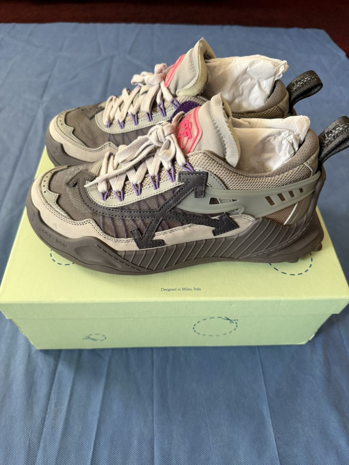 Off-White Grey ODSY 1000