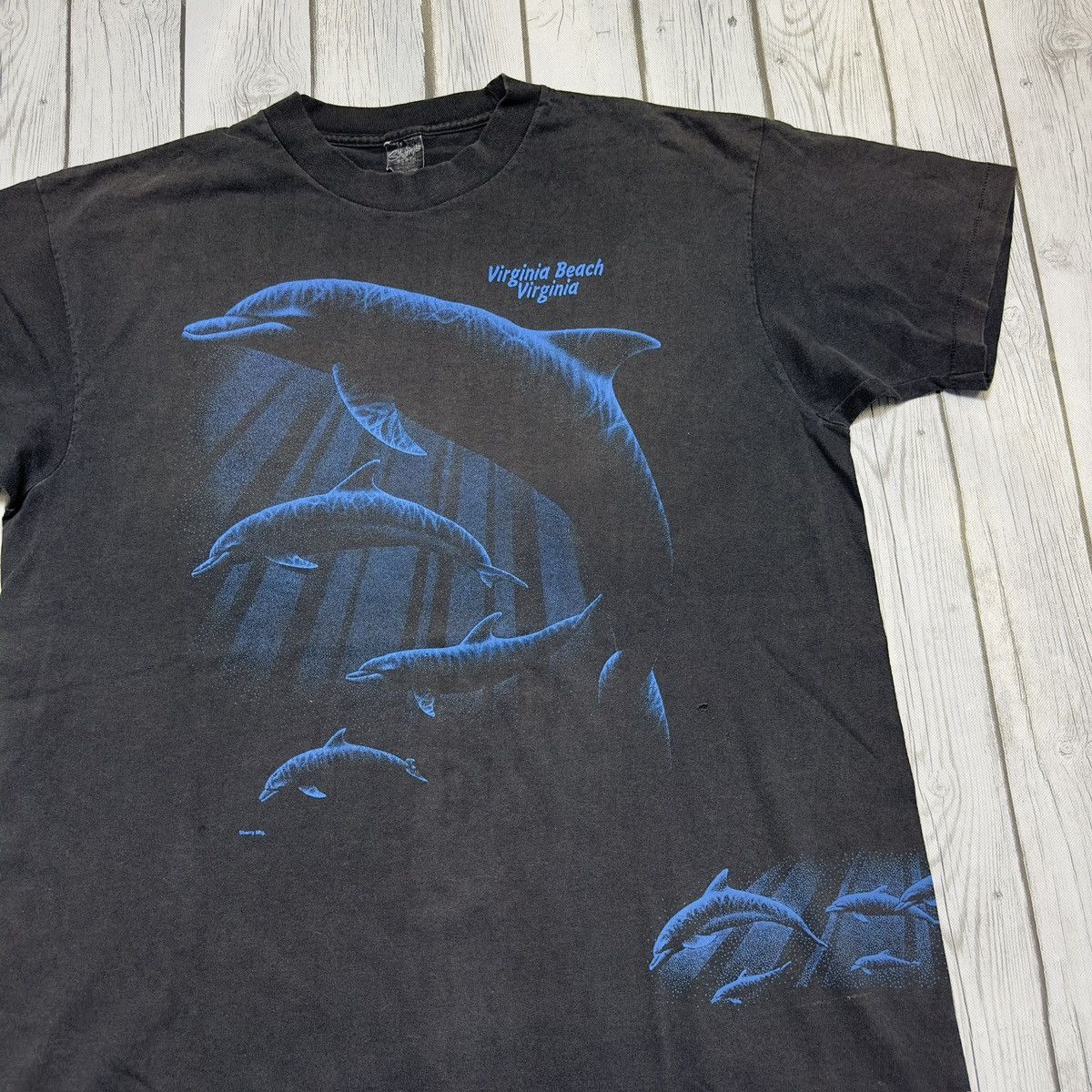 Vintage Vintage dolphins tee Size US XL / EU 56 / 4 - 3 Thumbnail