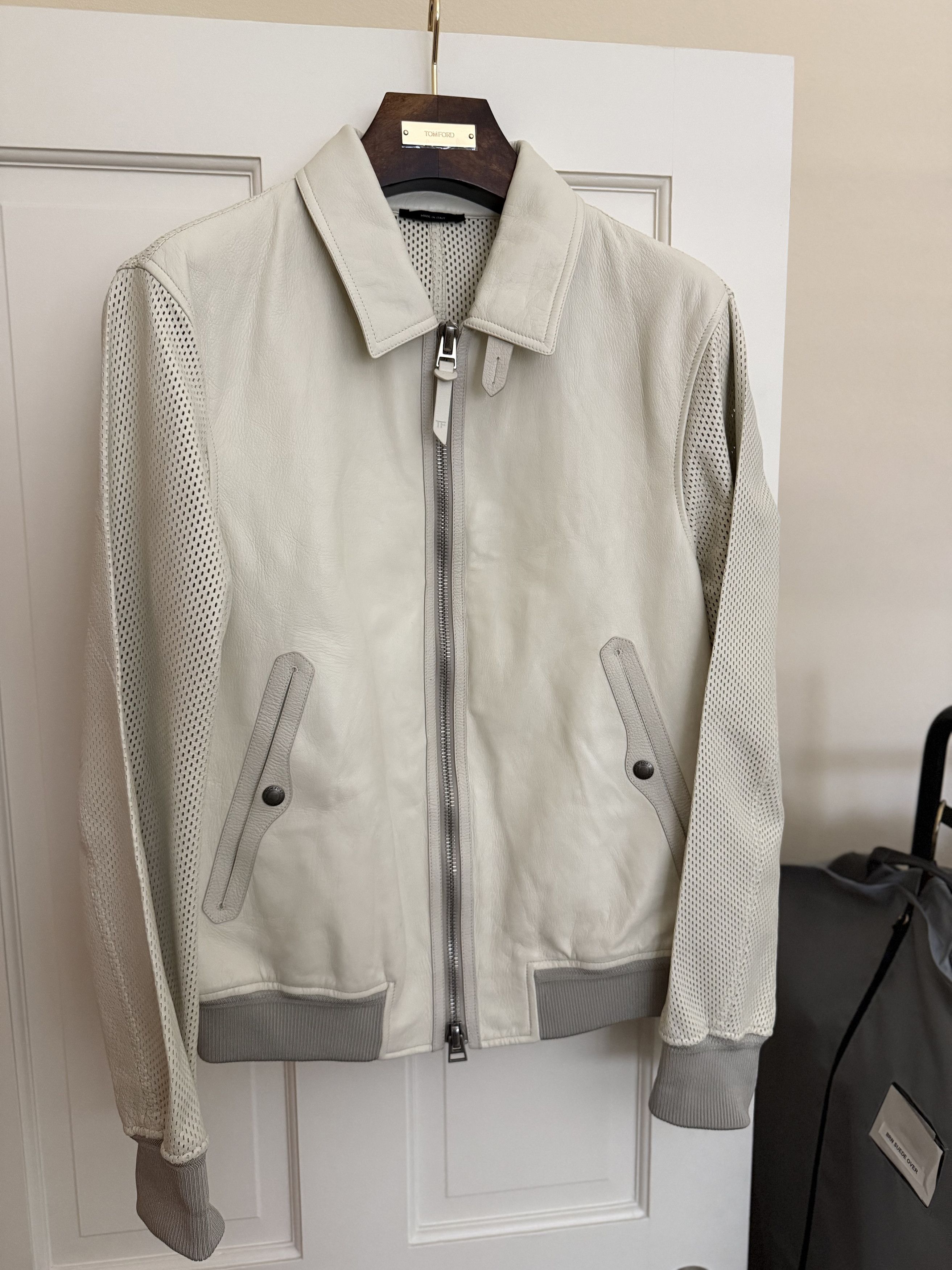 Tom Ford Fits 50-52, Ultimate Rare $8,700 w/tax Perforated Jacket Size US L / EU 52-54 / 3 - 9 Thumbnail