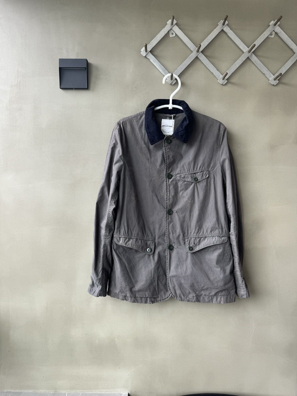 STILL BY HAND Still By Hand Japan Mens Military Khaki Green Hunting Jacket Size US S / EU 44-46 / 1 - 1 Thumbnail