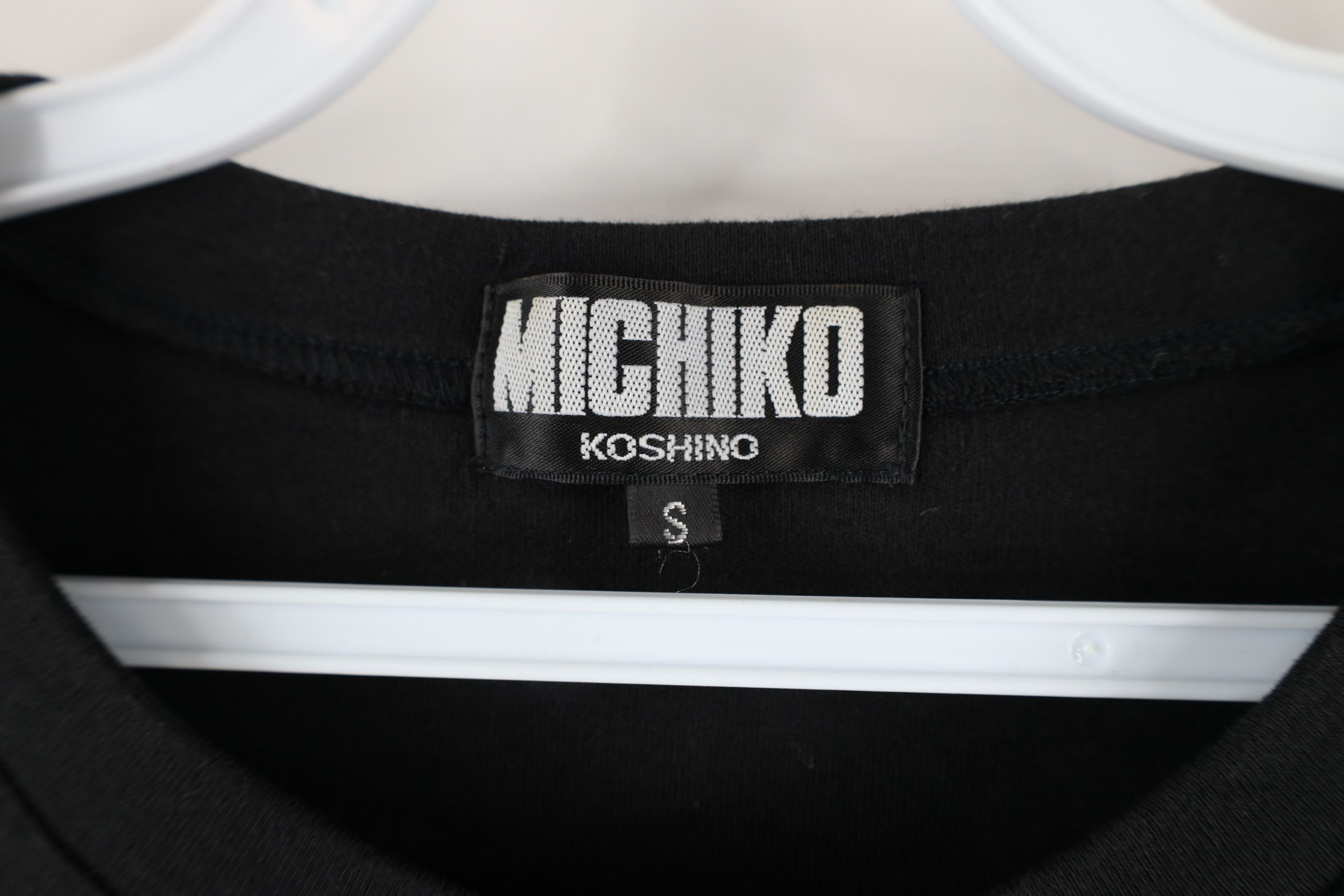 Vintage Vintage 90s Michiko Koshino Out Japan Streetwear T-Shirt Size S / US 4 / IT 40 - 5 Thumbnail