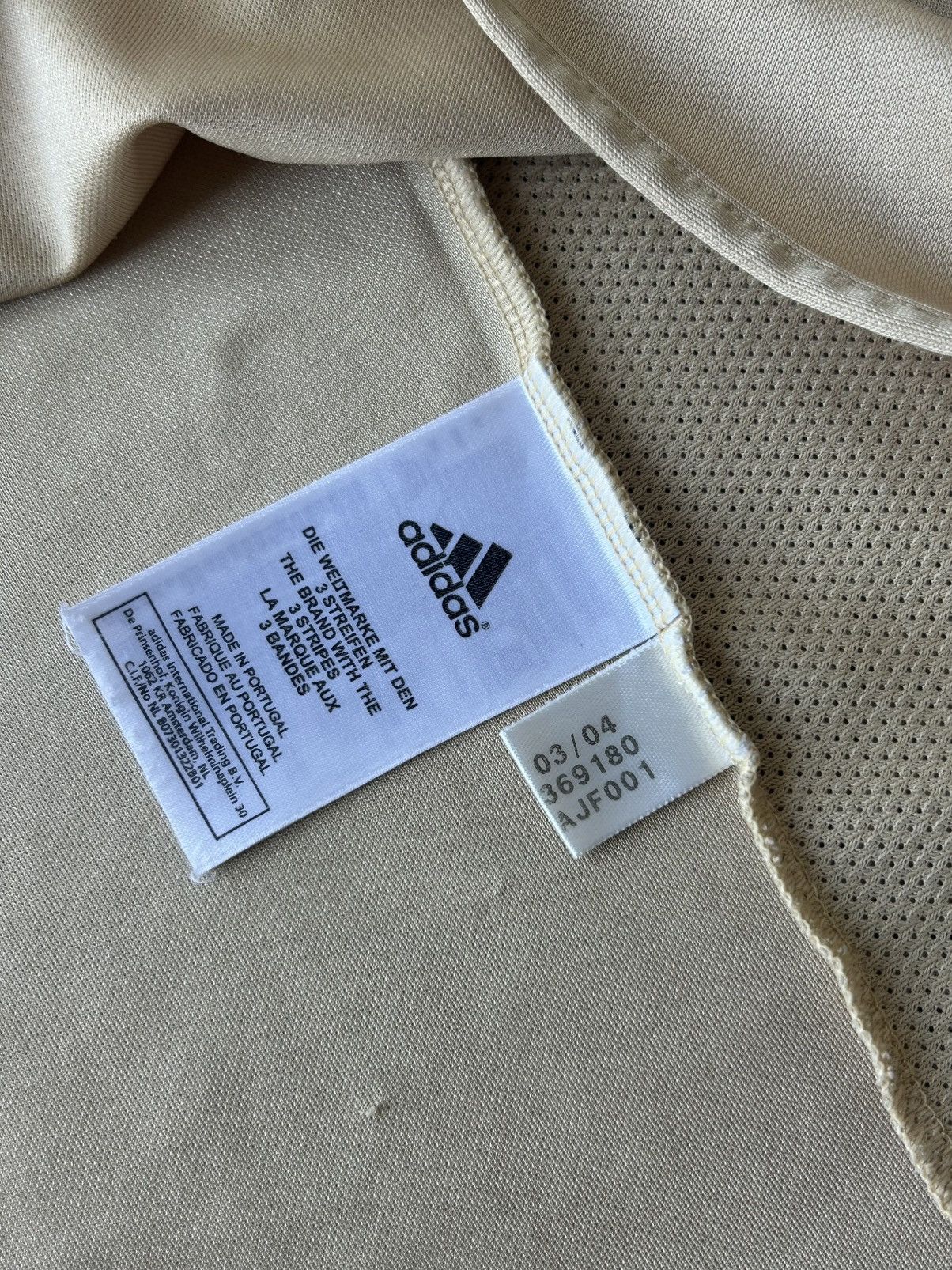 Adidas Bayern Munich Jersey Away football Soccer shirt 2004 - 2005 Size US L / EU 52-54 / 3 - 6 Thumbnail