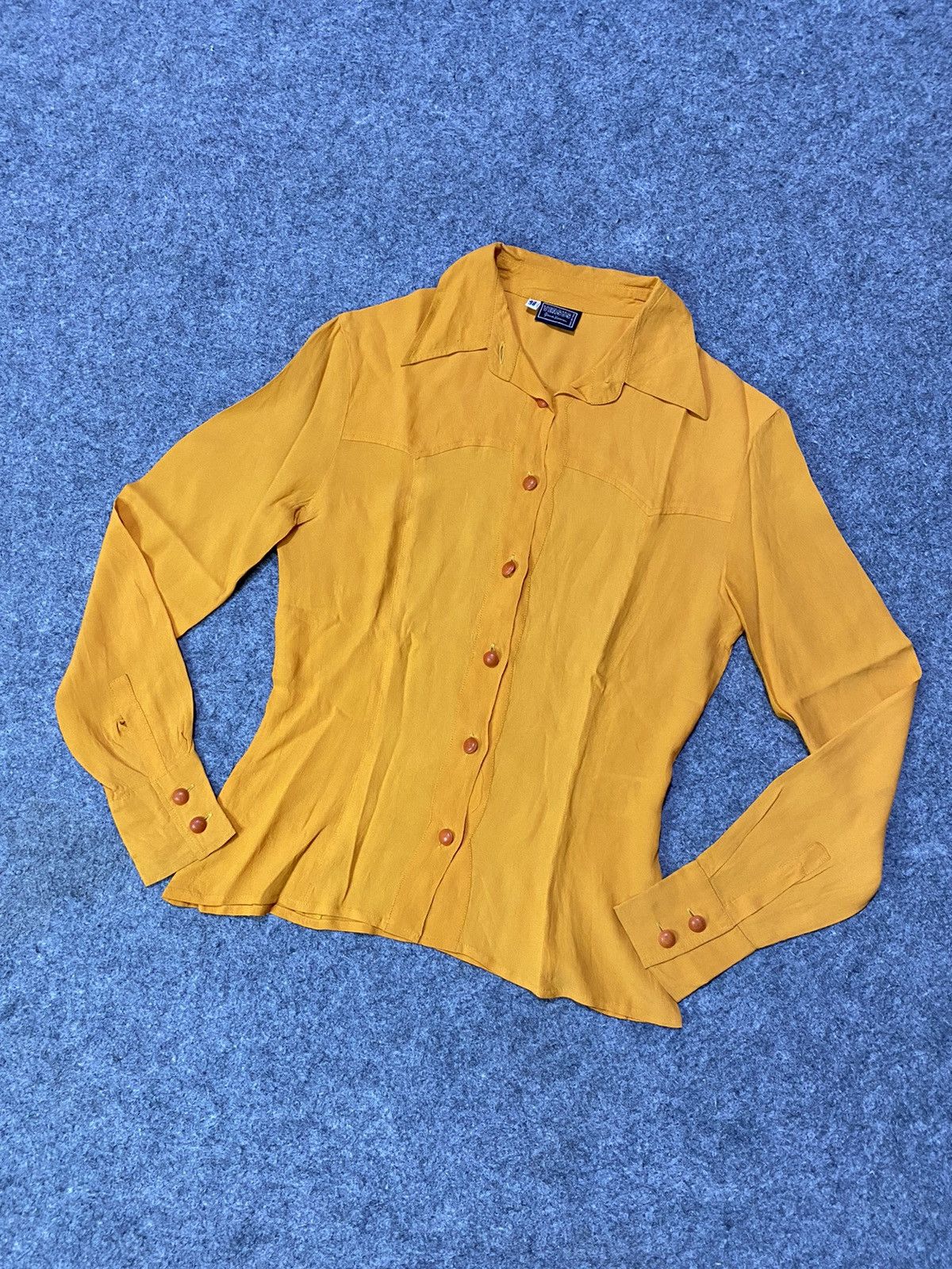 Versace 90s Vintage Versus Gianni Versace Silk Shirt Size XS / US 0-2 / IT 36-38 - 2 Thumbnail