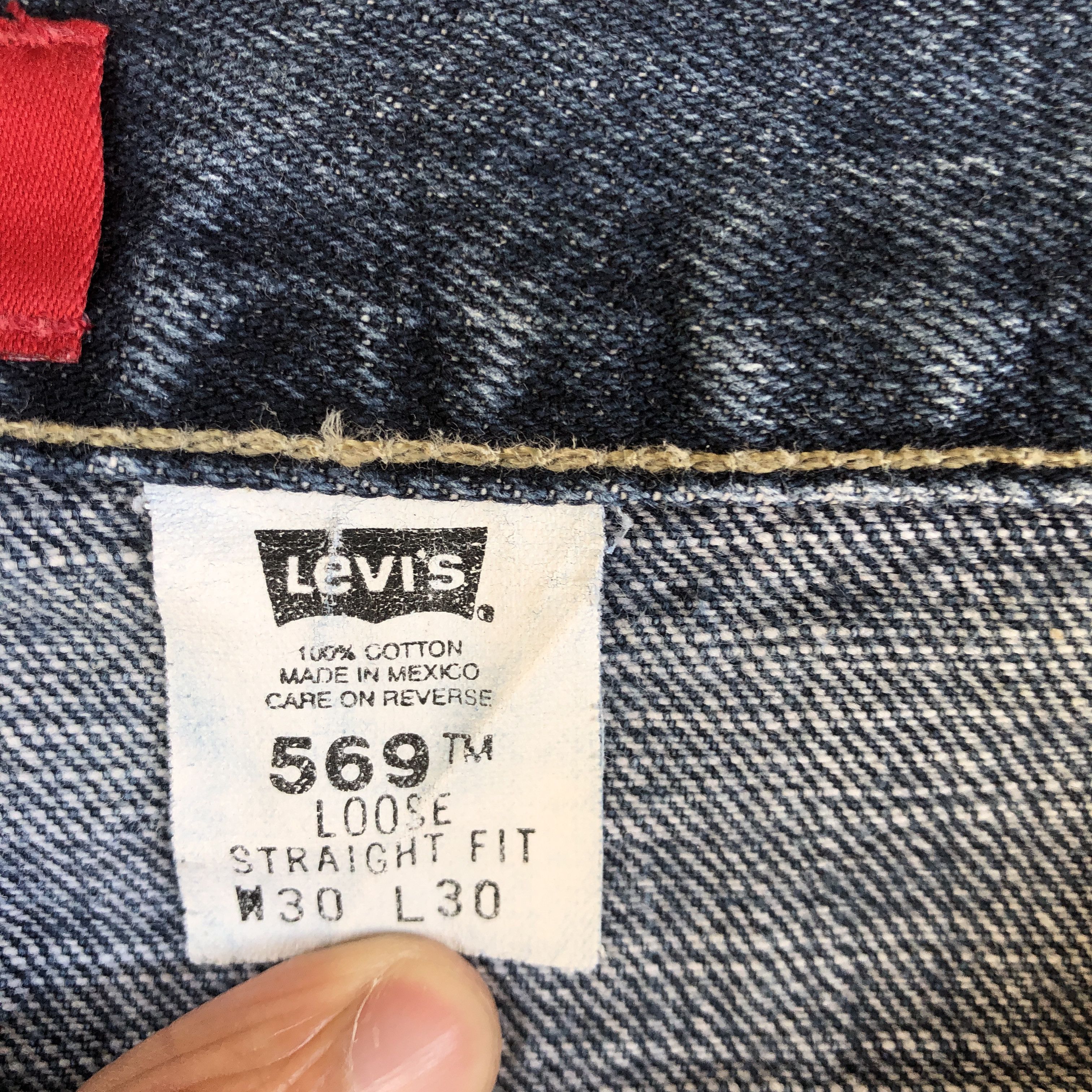 Levi's Vintage Y2K Levis 569 Baggy Jeans Levi's Light Wash Denim Size US 30 / EU 46 - 9 Thumbnail
