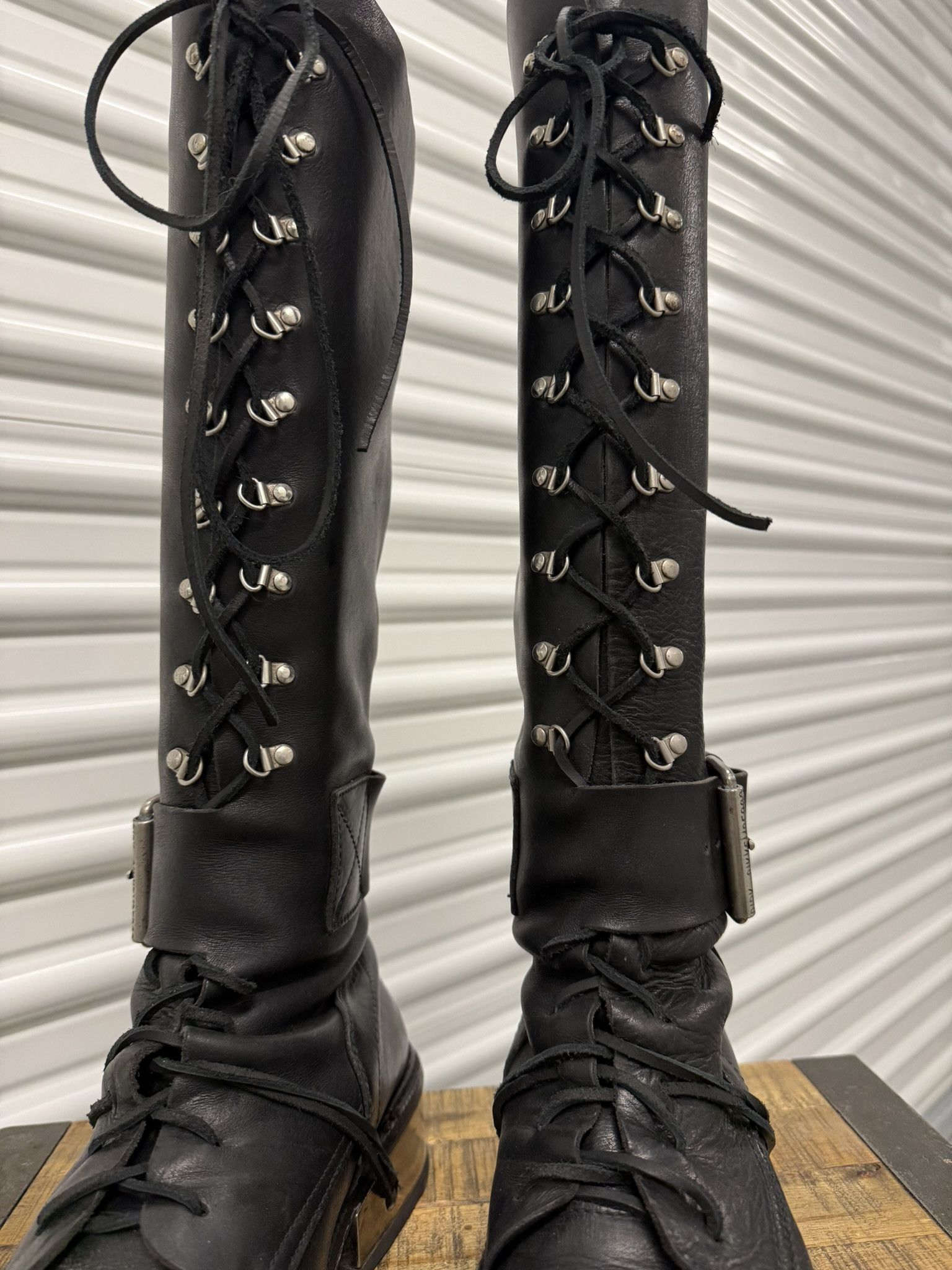 Dirk Bikkembergs Dirk Bikkembergs knee-high buckled Metal Heels Size US 12 / EU 45 - 14 Thumbnail