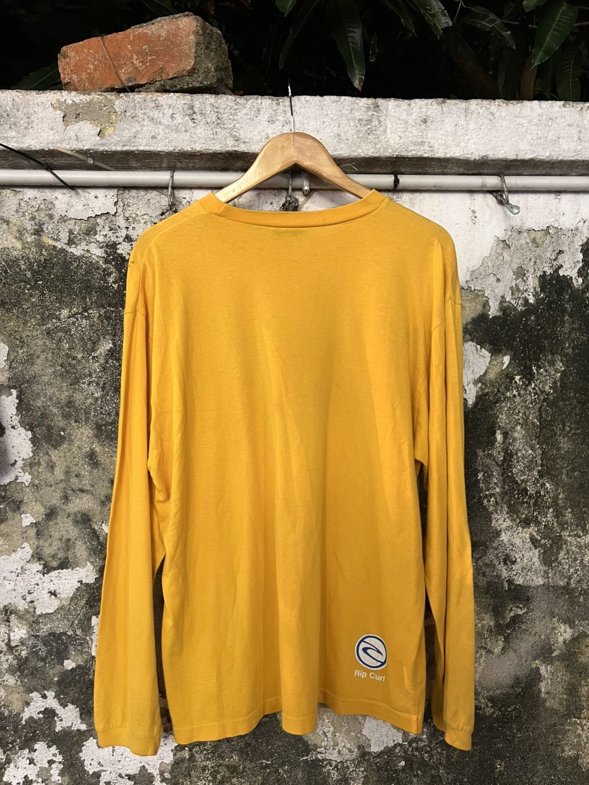 Ripcurl Rare Vtg We’re number 1 middle finger Ripcurl surfing Size US L / EU 52-54 / 3 - 2 Thumbnail