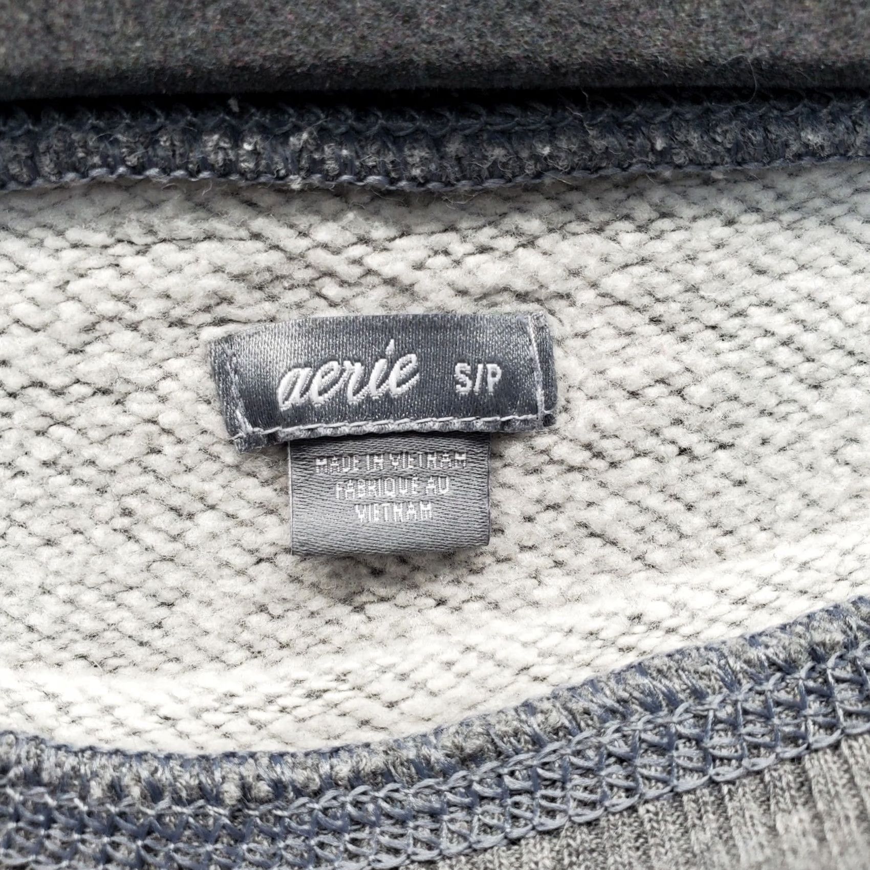 Vintage Aerie Sweatshirt Womens Size S Gray Raglan Sleeve Off-the-Shoulder Tie Front Size S / US 4 / IT 40 - 5 Thumbnail