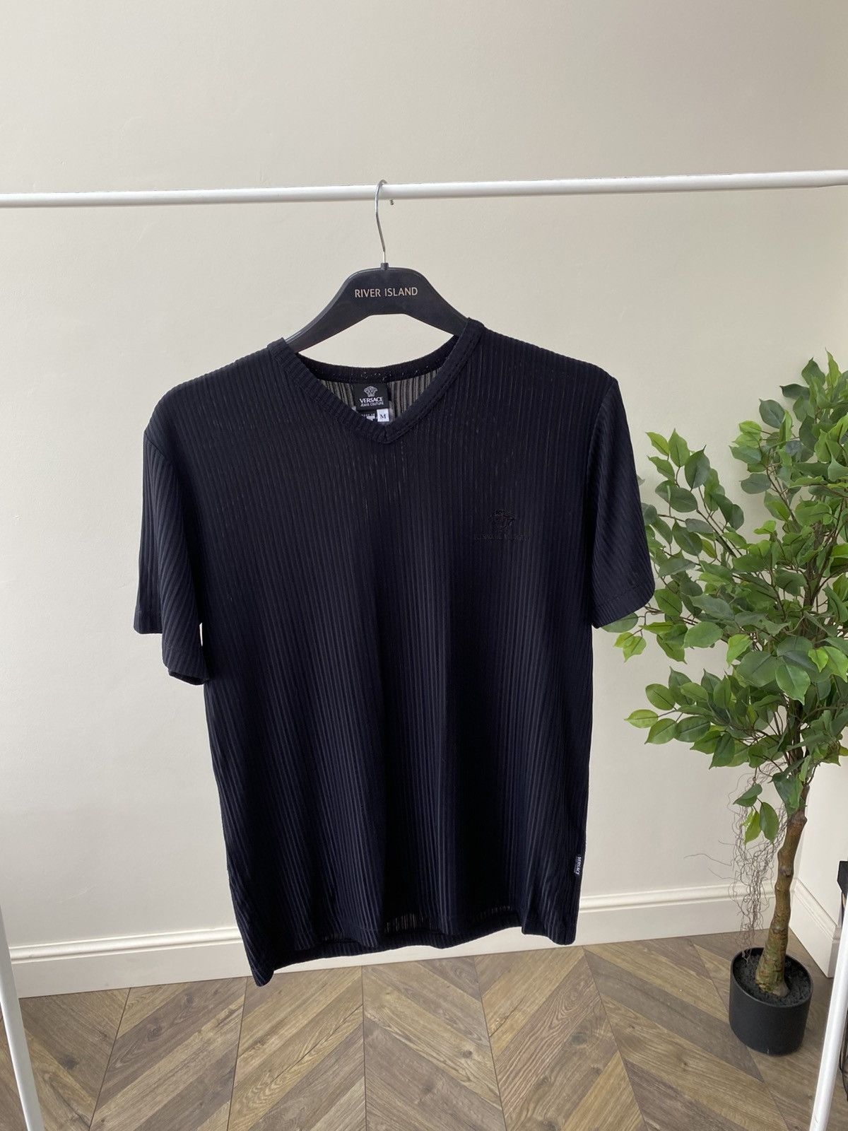 Designer × Versace × Vintage Vintage Versace Jeans Couture Black T Shirt Size US M / EU 48-50 / 2 - 2 Thumbnail