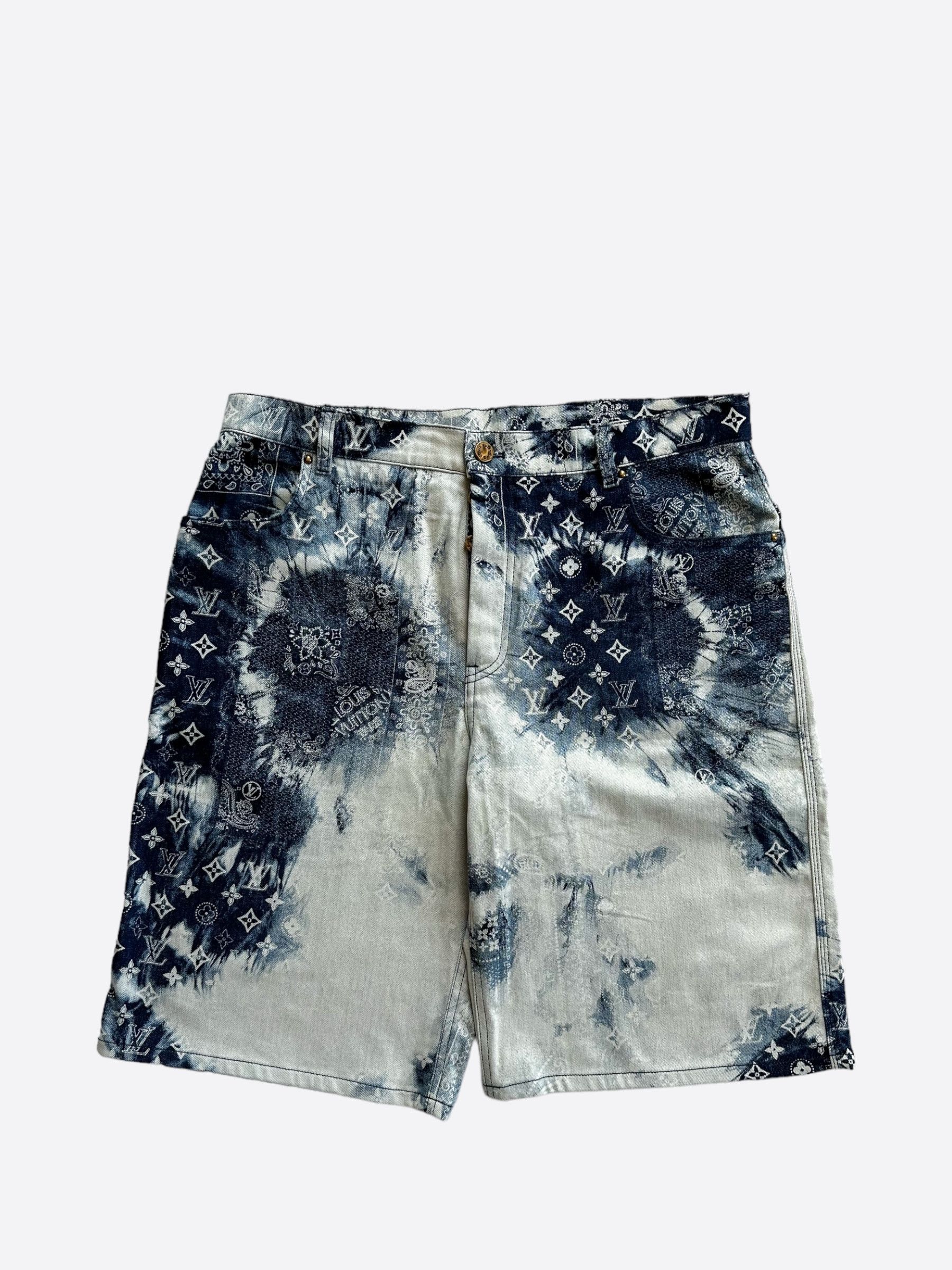 Louis Vuitton Louis Vuitton Blue Bleached Bandana Monogram Denim Shorts Size US 36 / EU 52 - 1 Thumbnail