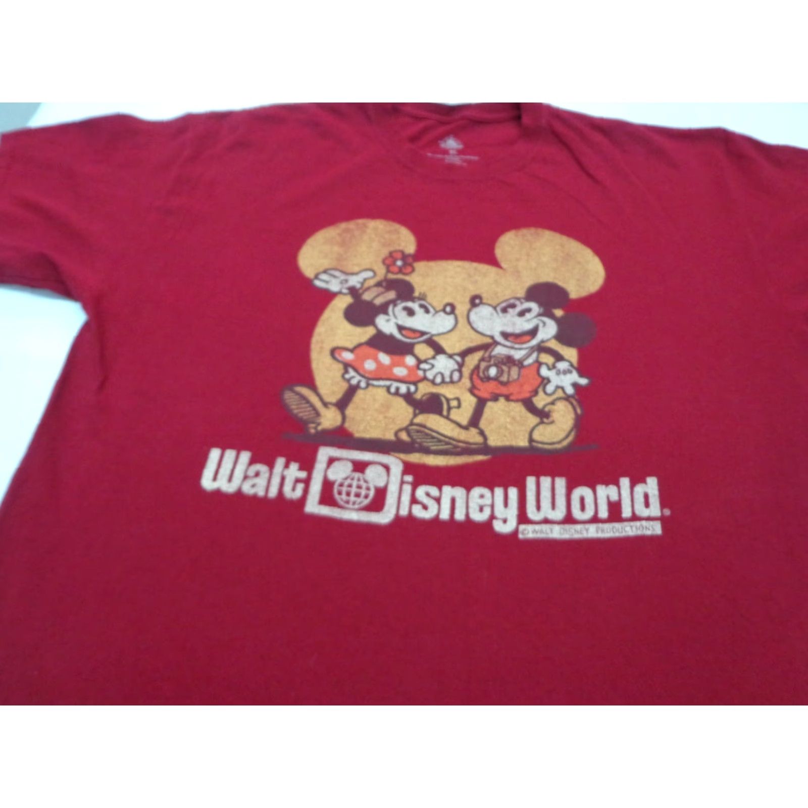 Disney VINTAGE Walt Disney T-Shirt Mens T-Shirt Red Short Sleeve XL Crew Neck Cartoon Minnie Mouse Disney World Size US XL / EU 56 / 4 - 2 Thumbnail