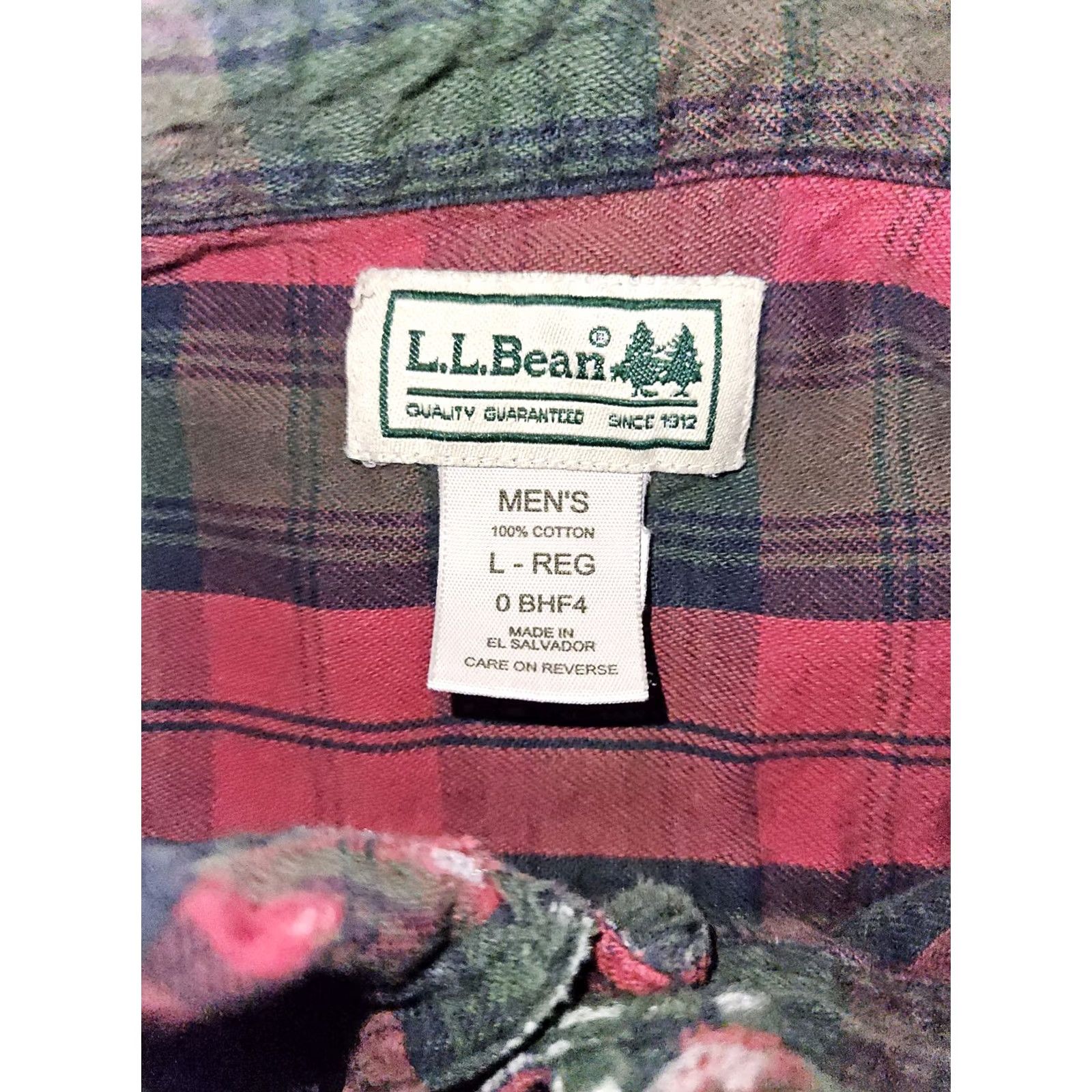Vintage VINTAGE L.L. Bean Button-Down Shirt Men's L Plaid Red 80s Distressed Pockets Flannel Cotton Lumberjack Shirt Size US L / EU 52-54 / 3 - 2 Thumbnail