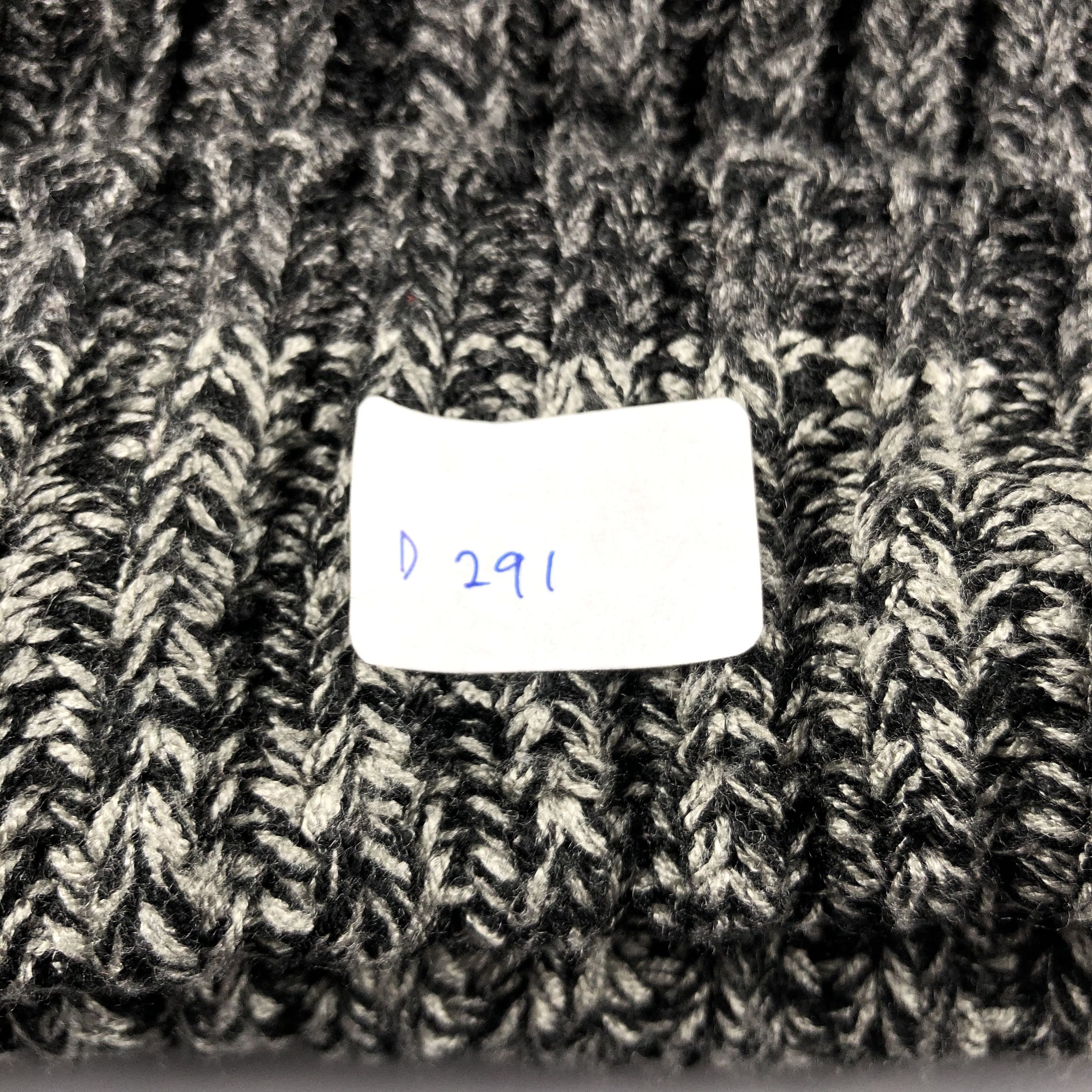 Uniqlo Uniqlo Stripe Beanie Snow Hat Snow Cap -D291 Size ONE SIZE - 6 Thumbnail