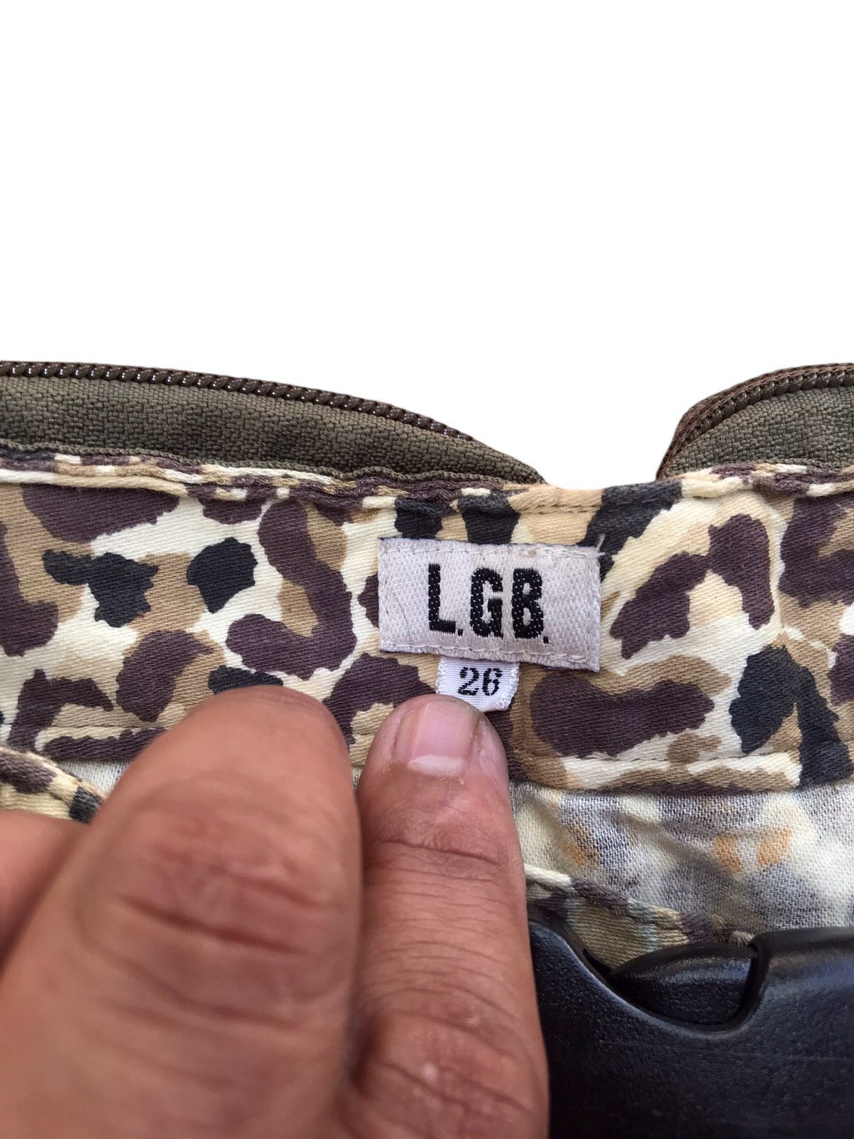 Le Grande Bleu (L.G.B.) RARE LGB SKIRT CAMO SEDITIONARIES PUNK STYLE Size 26" / US 2 / IT 38 - 11 Thumbnail