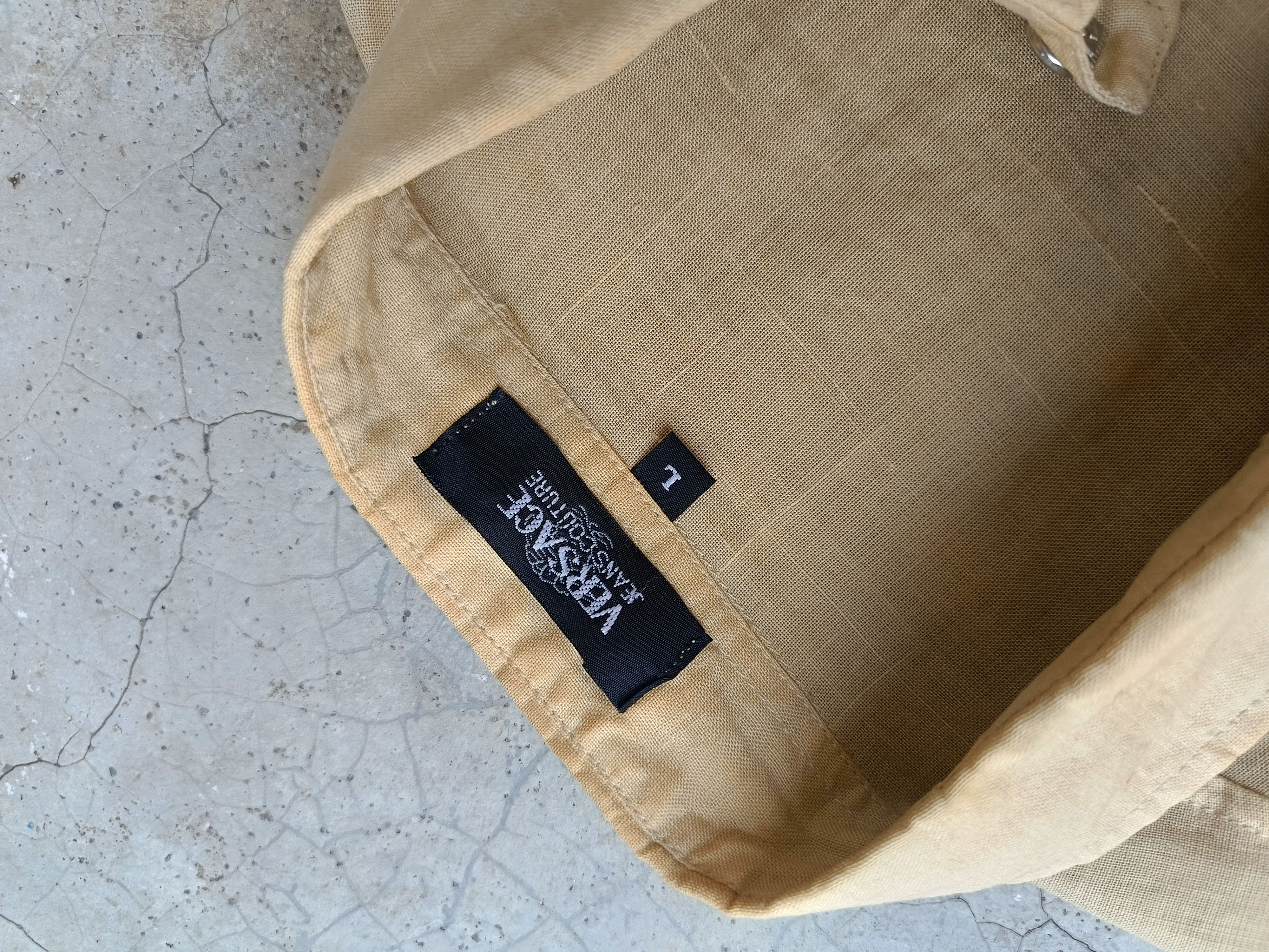 Versace Jeans Couture 90's VERSACE JEANS COUTURE VINTAGE SHIRT BUTTON UP LINEN Size US L / EU 52-54 / 3 - 8 Thumbnail