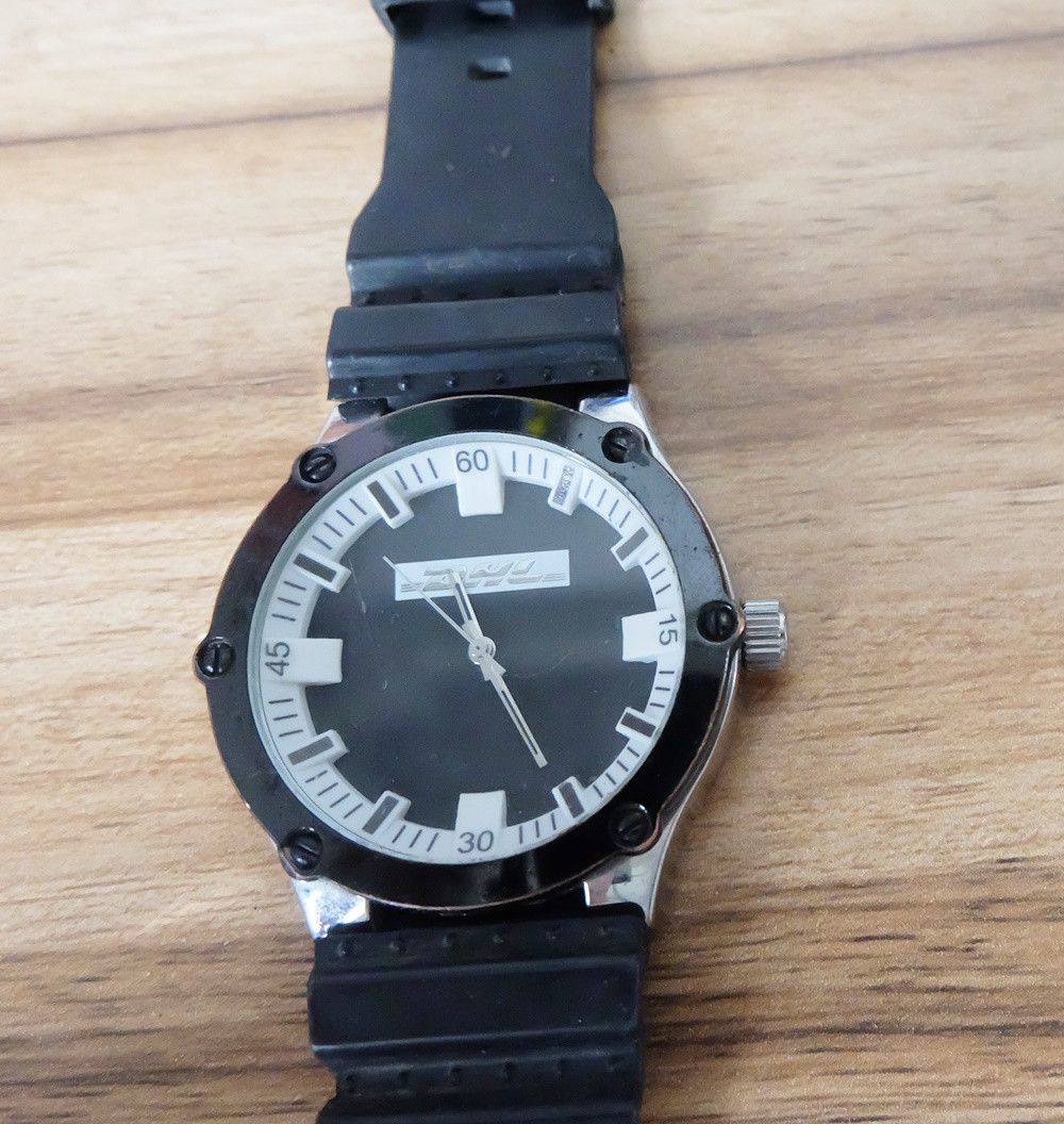 DHL DHL Watch Size 40 - 1 Thumbnail