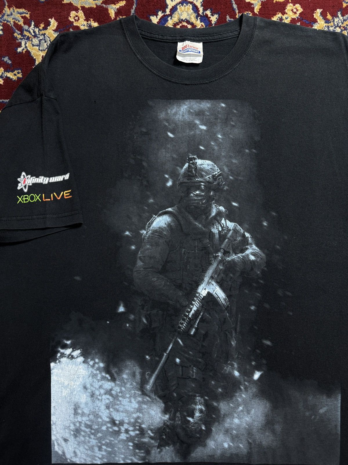 2009 Call of duty Modern warfare 2 MW video game promo tee