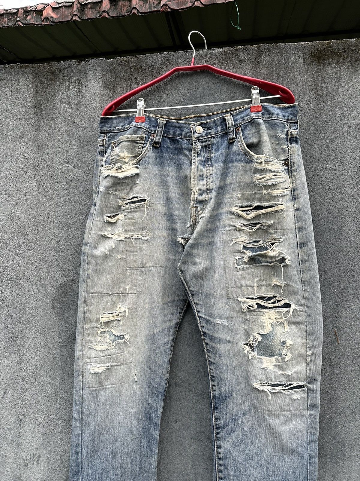 Levi's Vintage Clothing 👹Vintage Levis 501 Straight Cut Distressed Denim Size US 30 / EU 46 - 8 Thumbnail