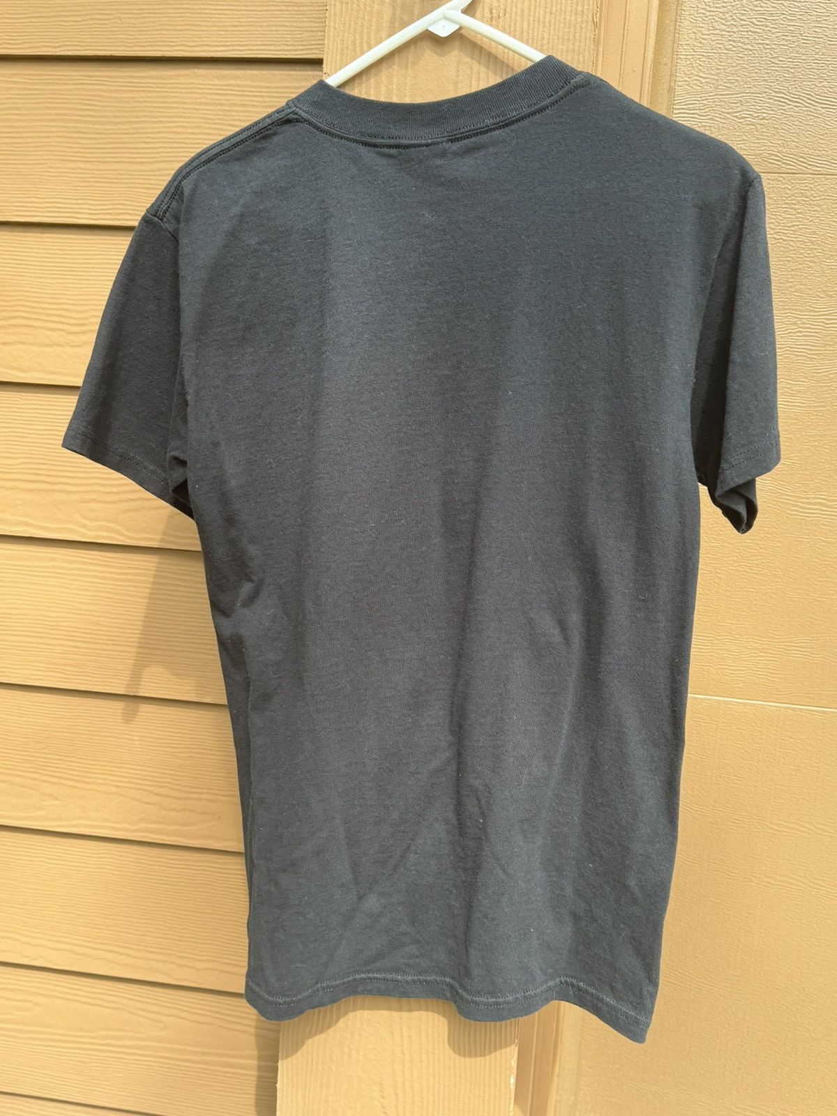 Gildan × Nirvana × Vintage Vintage 2004 Nirvana Kurt Cobain Grunge Concert Band Shirt S Size US S / EU 44-46 / 1 - 14 Thumbnail