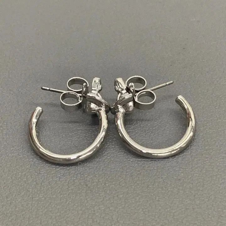 Vivienne Westwood Vivienne Westwood Vera Saturn Logo Earrings 0079. Size ONE SIZE - 2 Thumbnail