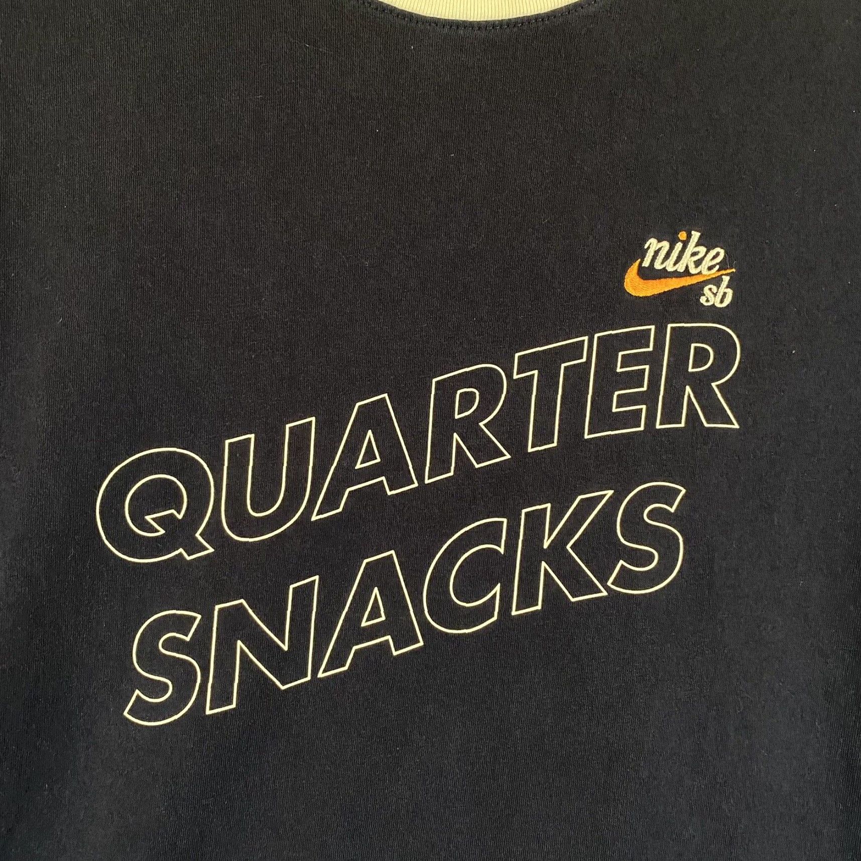 Nike Nike SB T-Shirt Mens Medium White Blue Colorful Quarter Snacks 90s Skateboarding Size US M / EU 48-50 / 2 - 2 Thumbnail
