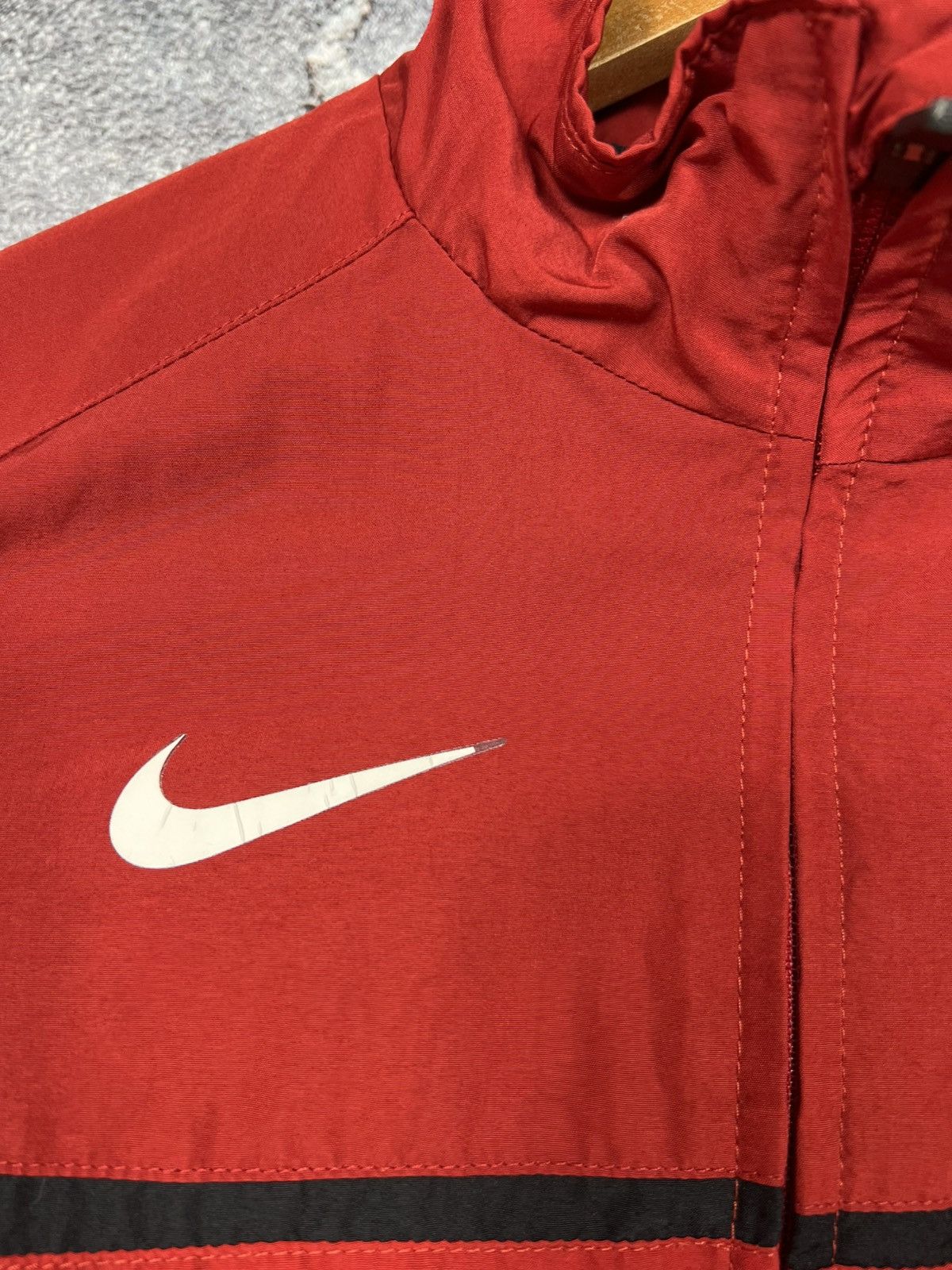 Nike Vintage 2009 Nike Manchester United Nylon Track Top Jacket Size US S / EU 44-46 / 1 - 5 Thumbnail