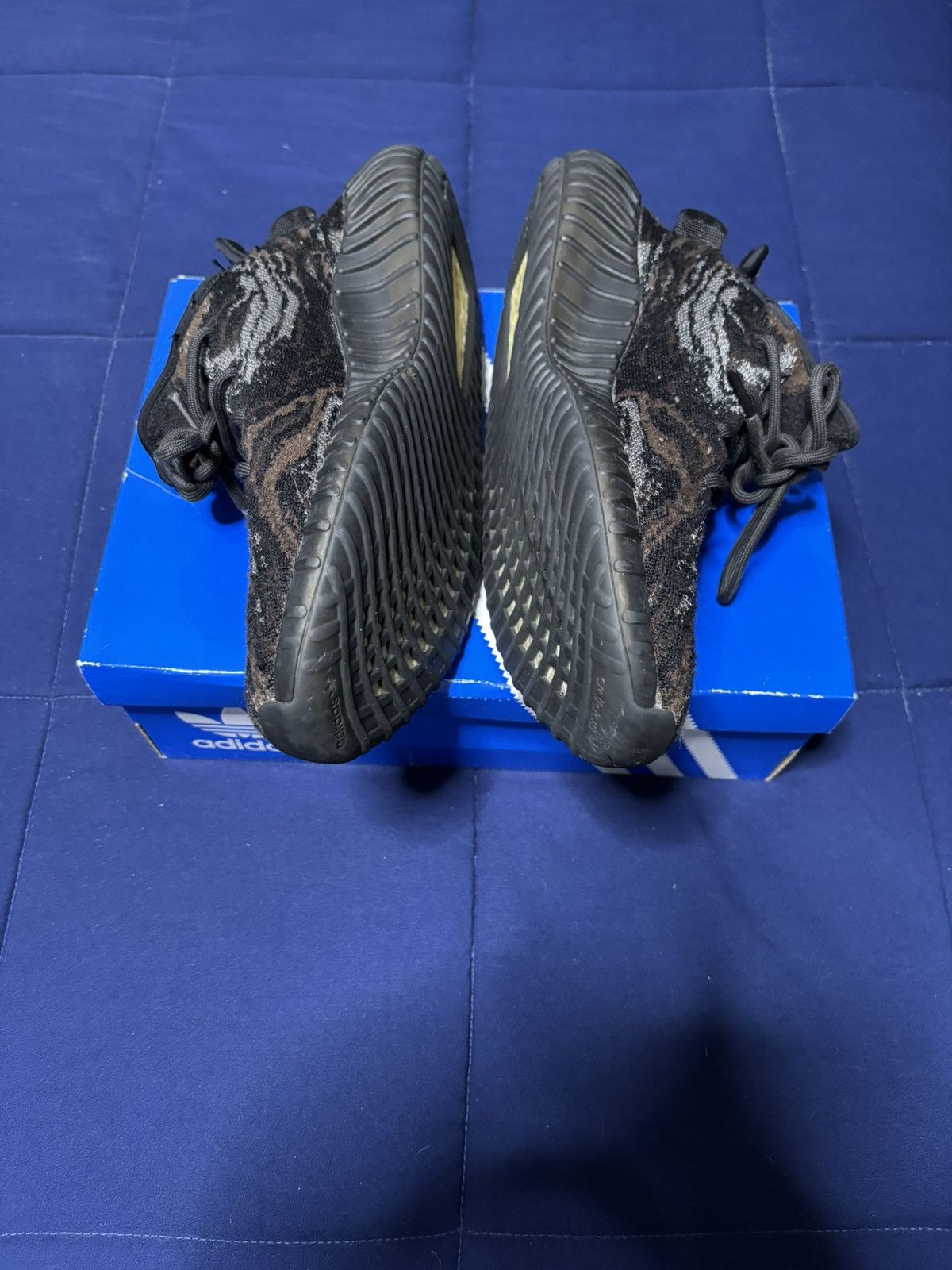 Adidas Adidas Yeezy Boost 350 V2 MX Rock 2021 Size 9.5 Size US 9.5 / EU 42-43 - 4 Thumbnail