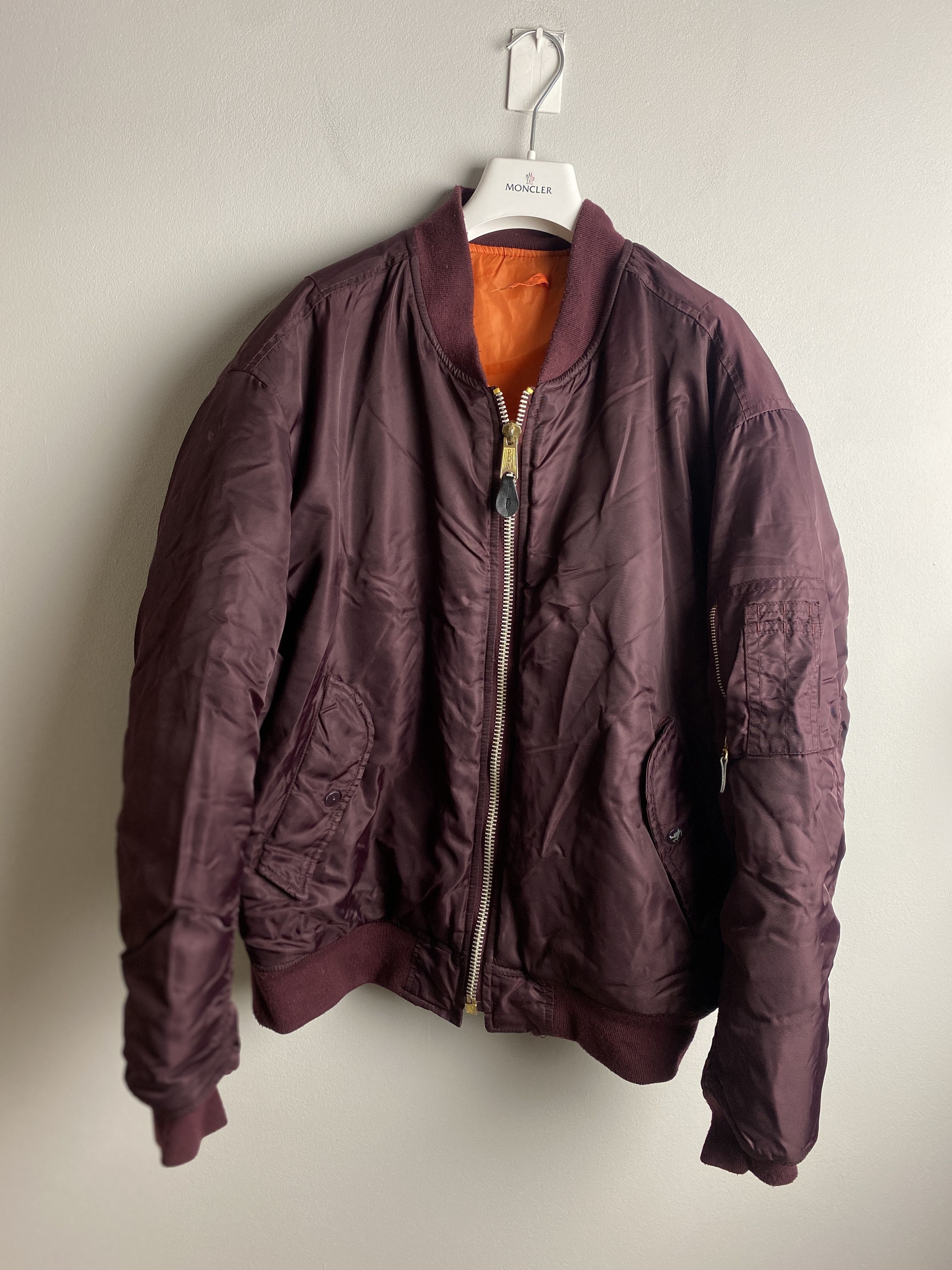 Delta Delta Vintage MA-1 Flyer's Man bomber jacket Size US XL / EU 56 / 4 - 1 Thumbnail