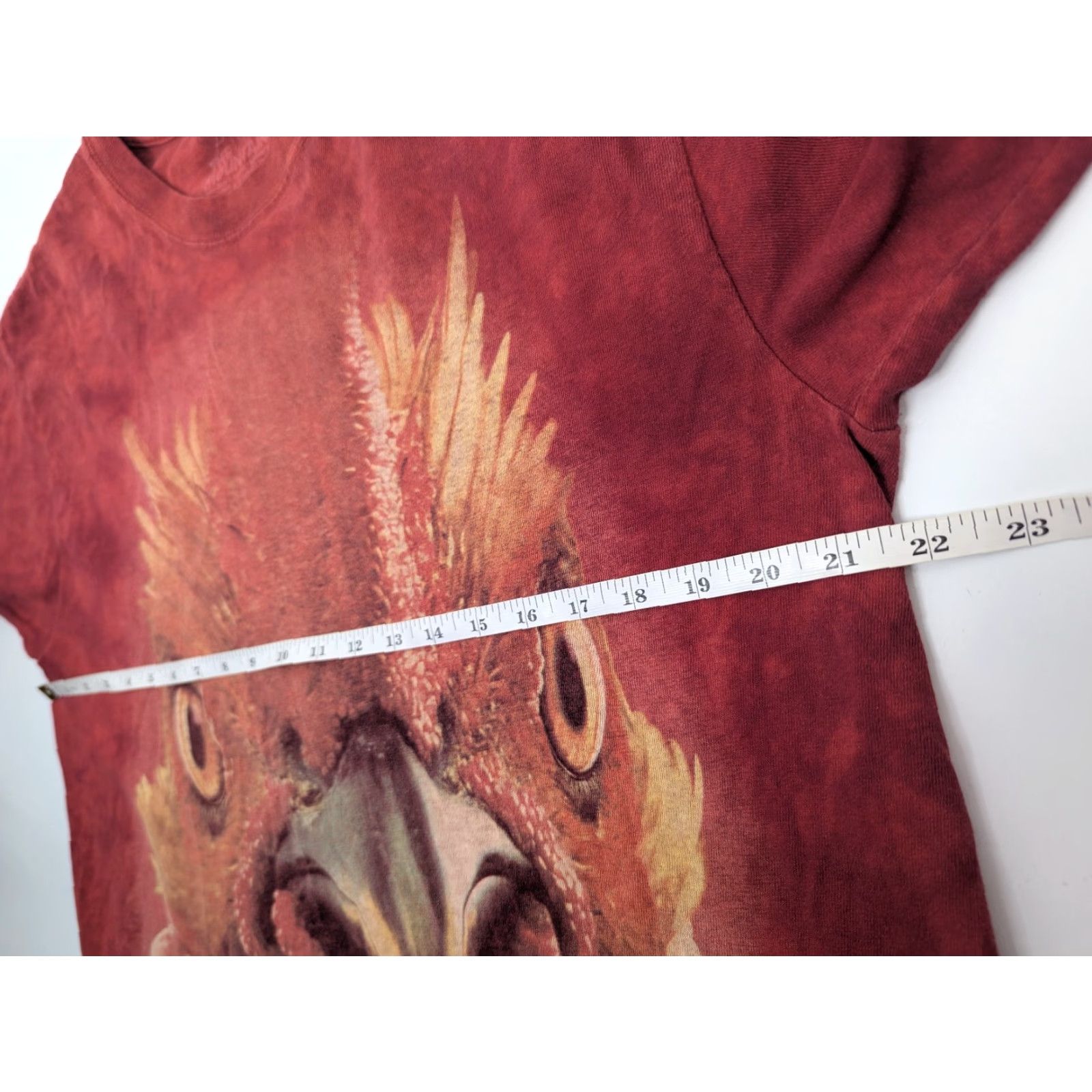 The Mountain The Mountain Red Tie Dyed Graphic T-Shirt Rooster Chicken Size Large Farm Animal Mens T-Shirt Red Animals 90s Size US L / EU 52-54 / 3 - 6 Thumbnail