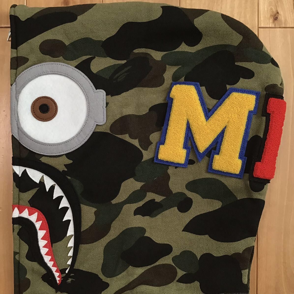 Bape BAPE × Minion Shark full zip hoodie 1st camo a bathing ape Size US L / EU 52-54 / 3 - 5 Thumbnail