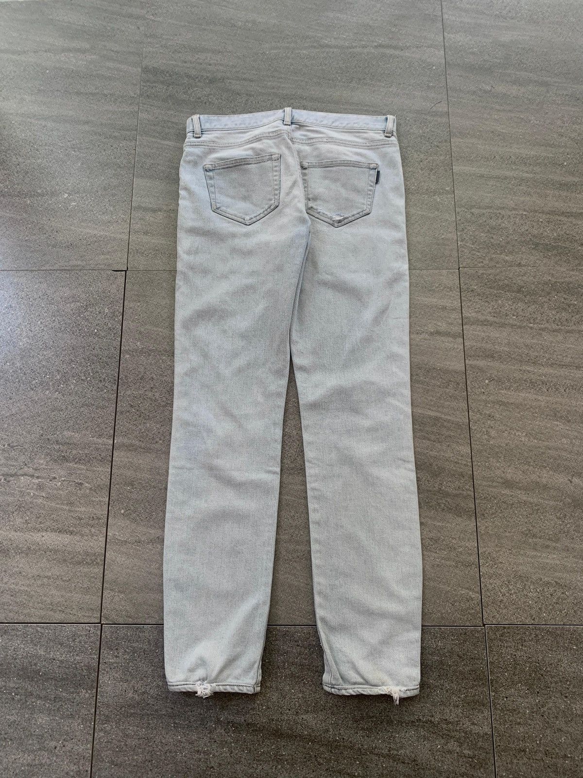 Saint Laurent Paris FREE TAX! D26 Skinny Light Wash Denim Jeans Size US 28 / EU 44 - 9 Thumbnail