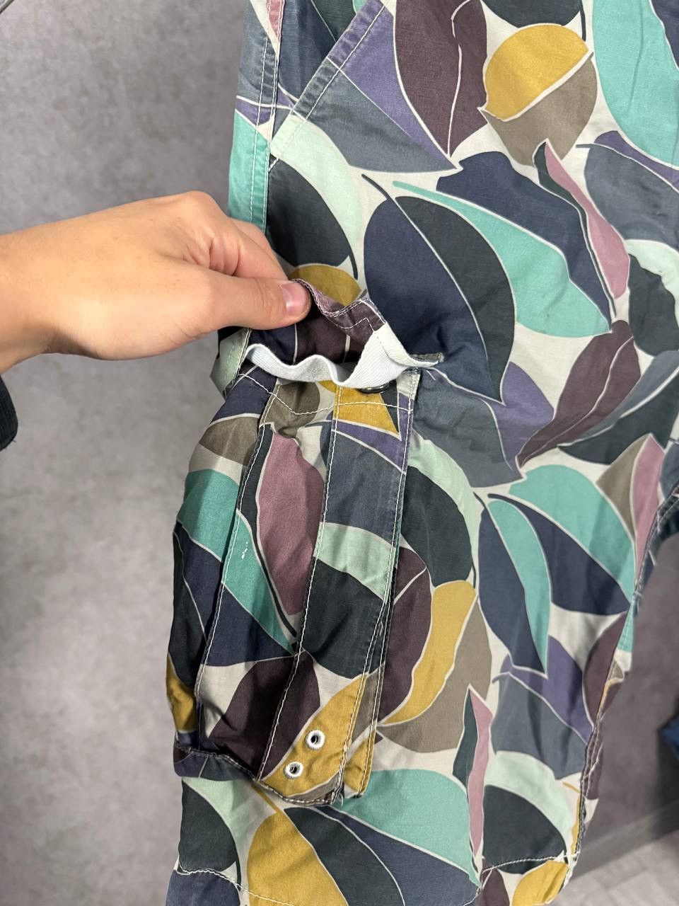 Paul Smith Paul Smith vintage designer crazy nylon cargo shorts Size US 32 / EU 48 - 7 Thumbnail