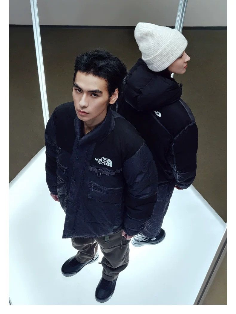 The North Face Urban Exploration ADJUSTABLE HEAVY WEIGHT DOWN JACKET Size US M / EU 48-50 / 2 - 21 Thumbnail