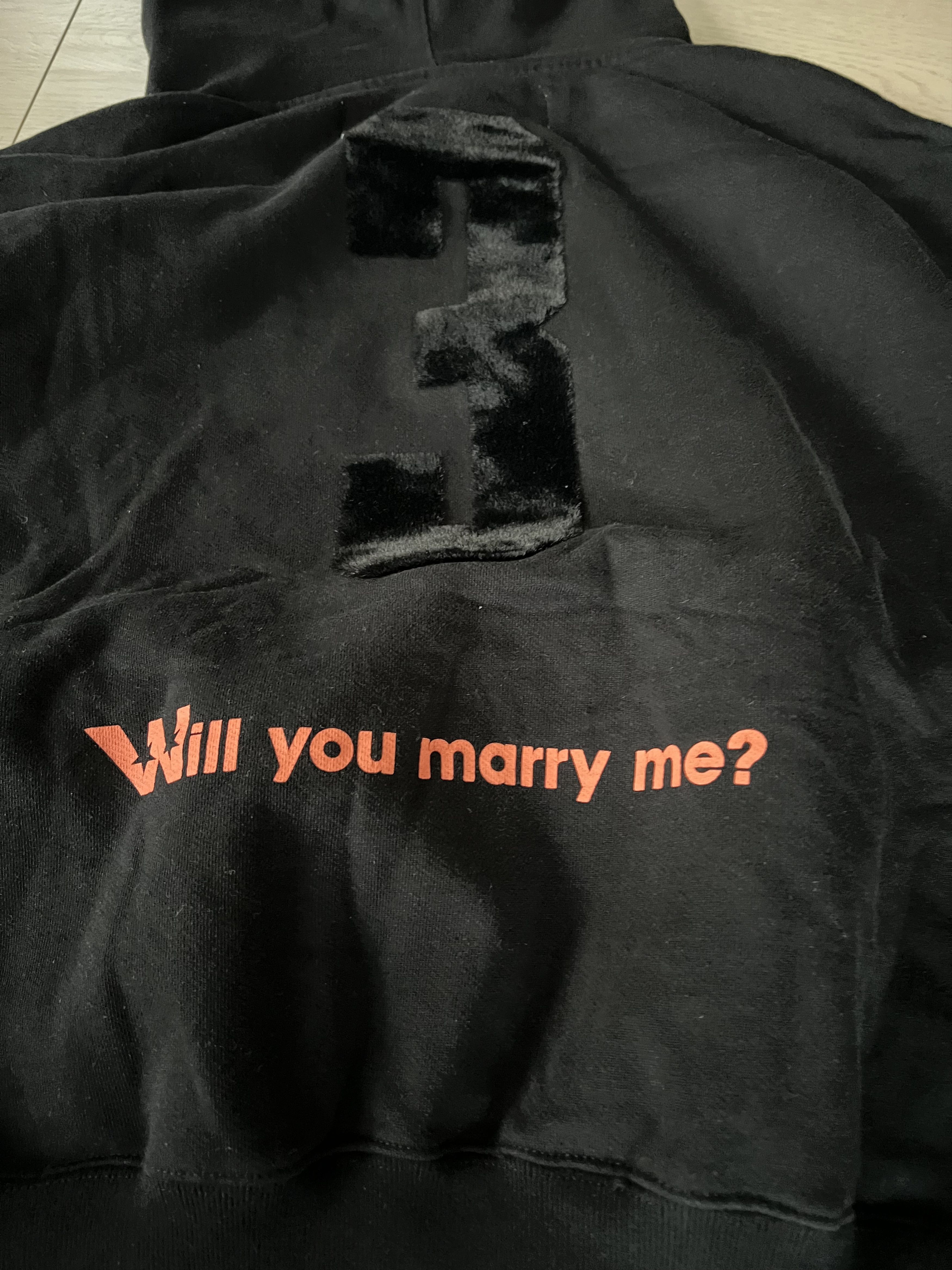 Off-White OFF WHITE WILL YOU MARRY ME HOODIE Size L / US 10 / IT 46 - 4 Thumbnail