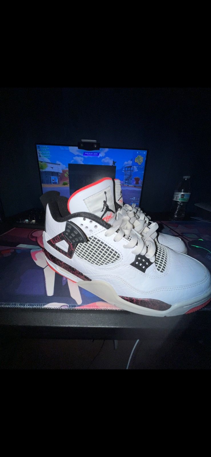 Jordan Brand Jordan four crimsons Size US 10.5 / EU 43-44 - 4 Thumbnail