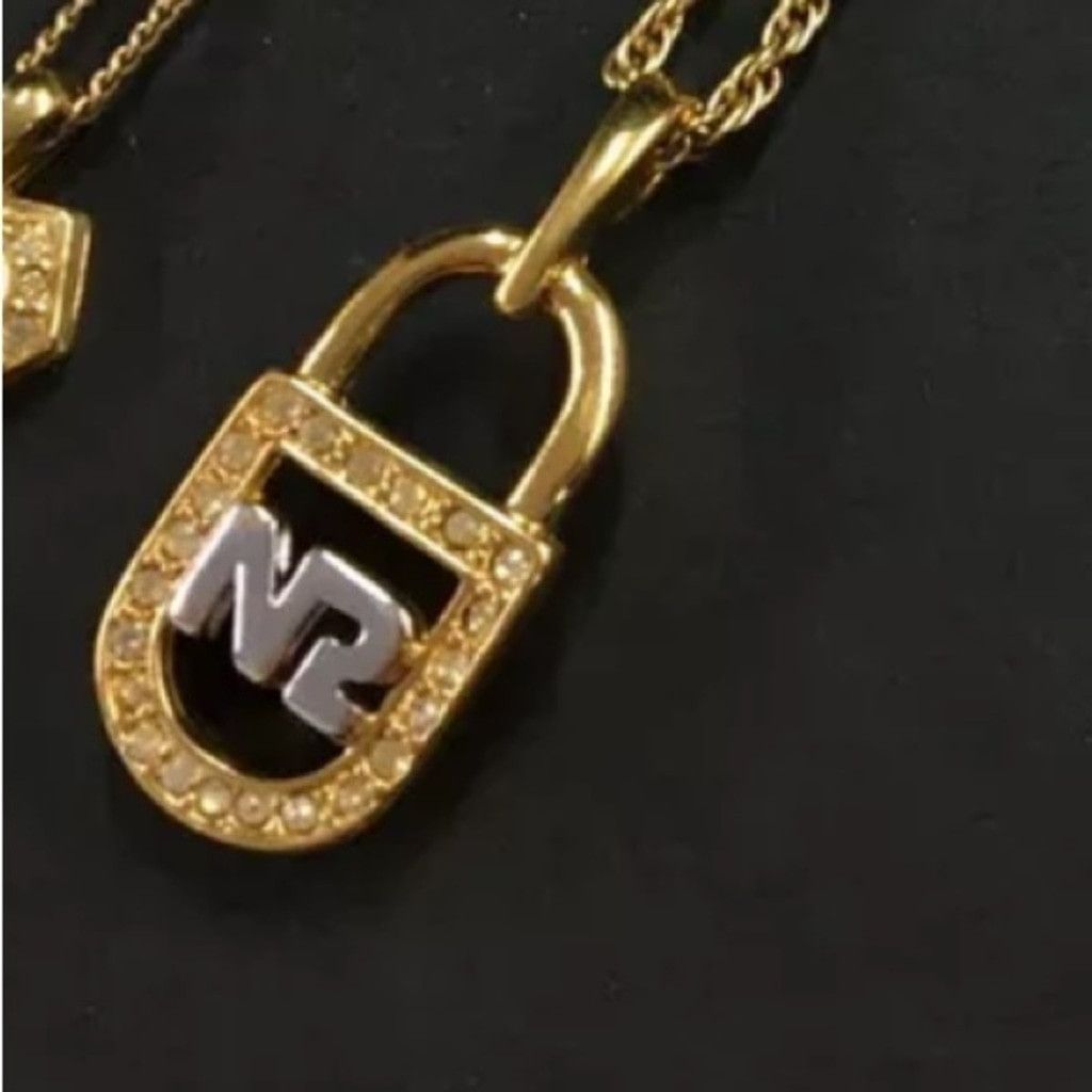 Nina Ricci Nina Ricci gold and crystal padlock necklace Size ONE SIZE - 5 Thumbnail