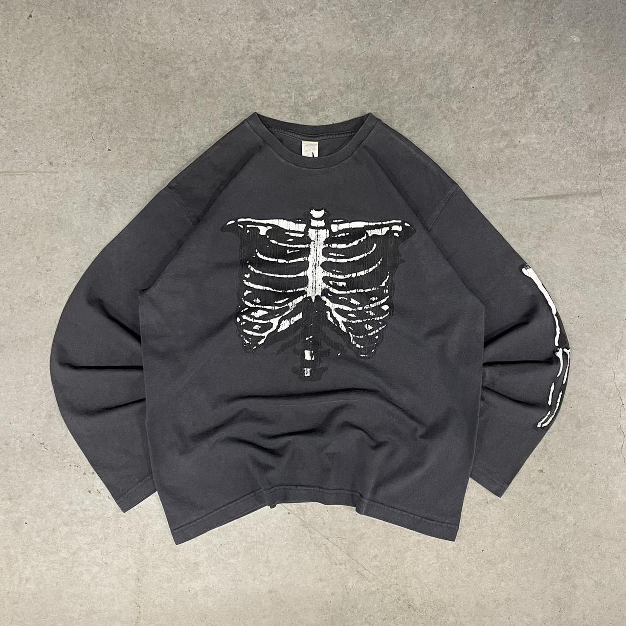Other Crazy vintage Y2K punk grunge bones skeleton tshirt Size US L / EU 52-54 / 3 - 1 Thumbnail