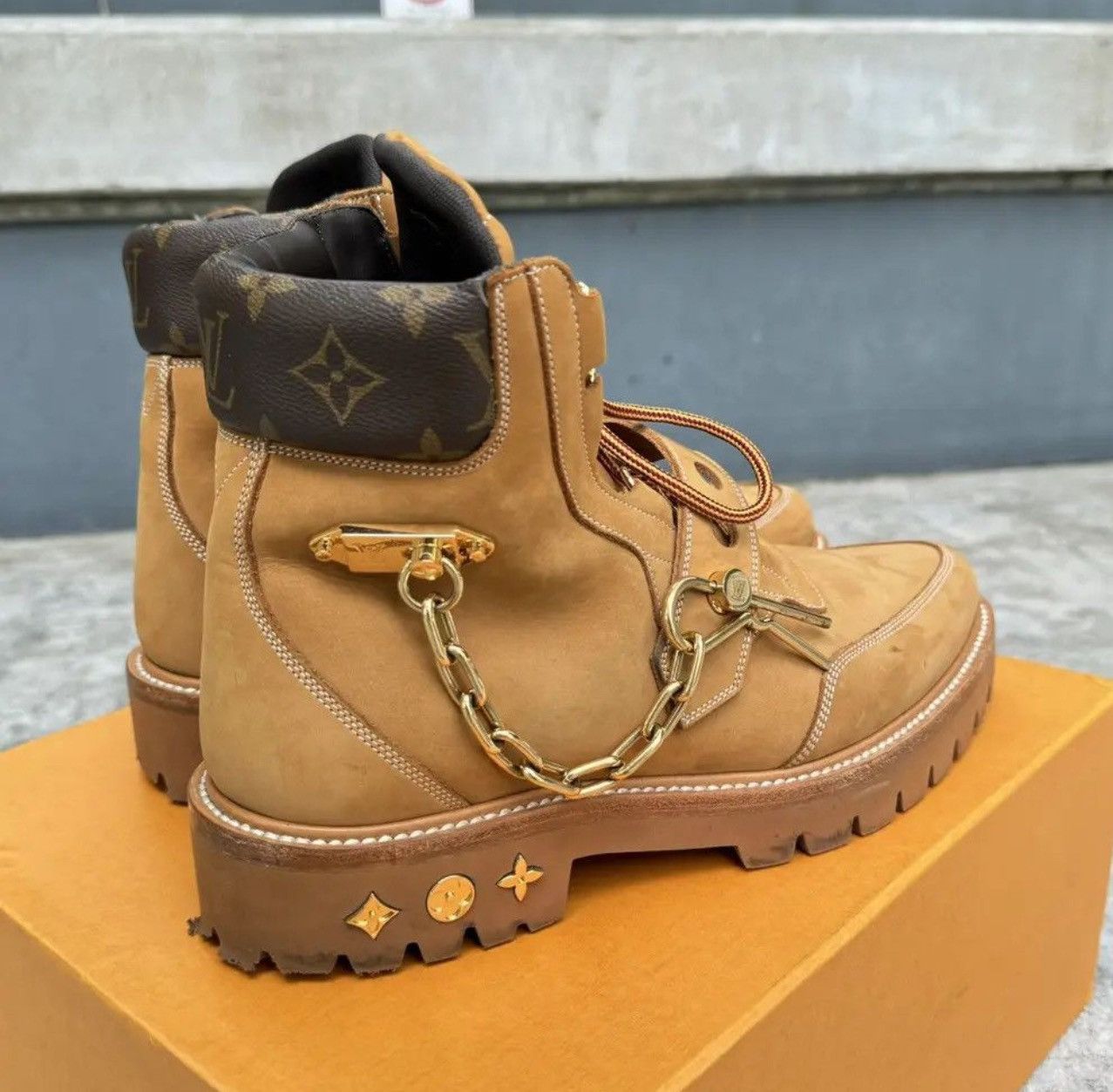 Louis Vuitton Louis Vuitton Creeper Boot Size US 7 / EU 40 - 4 Thumbnail