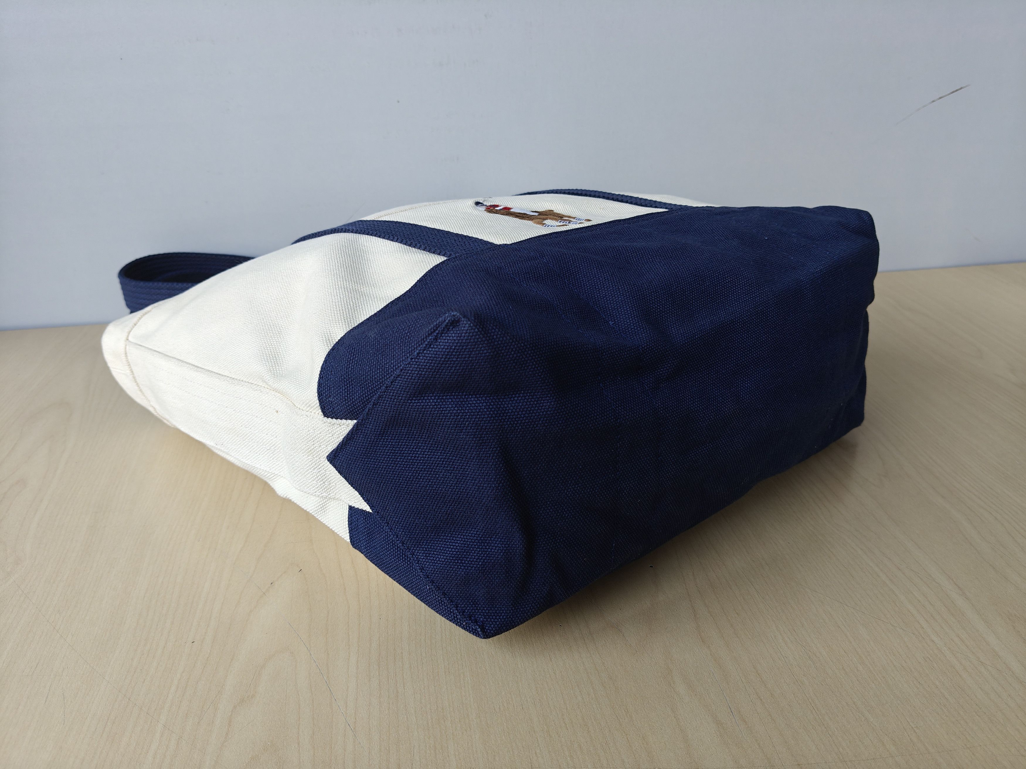 Polo Ralph Lauren Polo Ralph Lauren Canvas Medium Tote Free Shipping FTP/4013 Size ONE SIZE - 14 Thumbnail