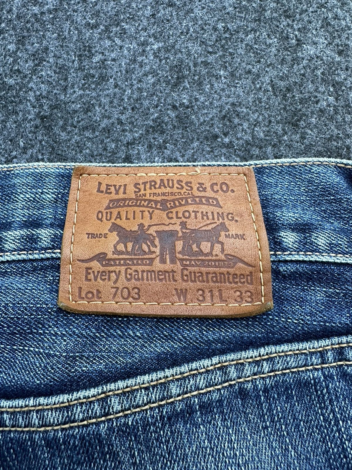 Levi's Y2k Levis 703 Faded Blue Washed Vintage Denim 31x33 D44 Size US 31 - 15 Thumbnail
