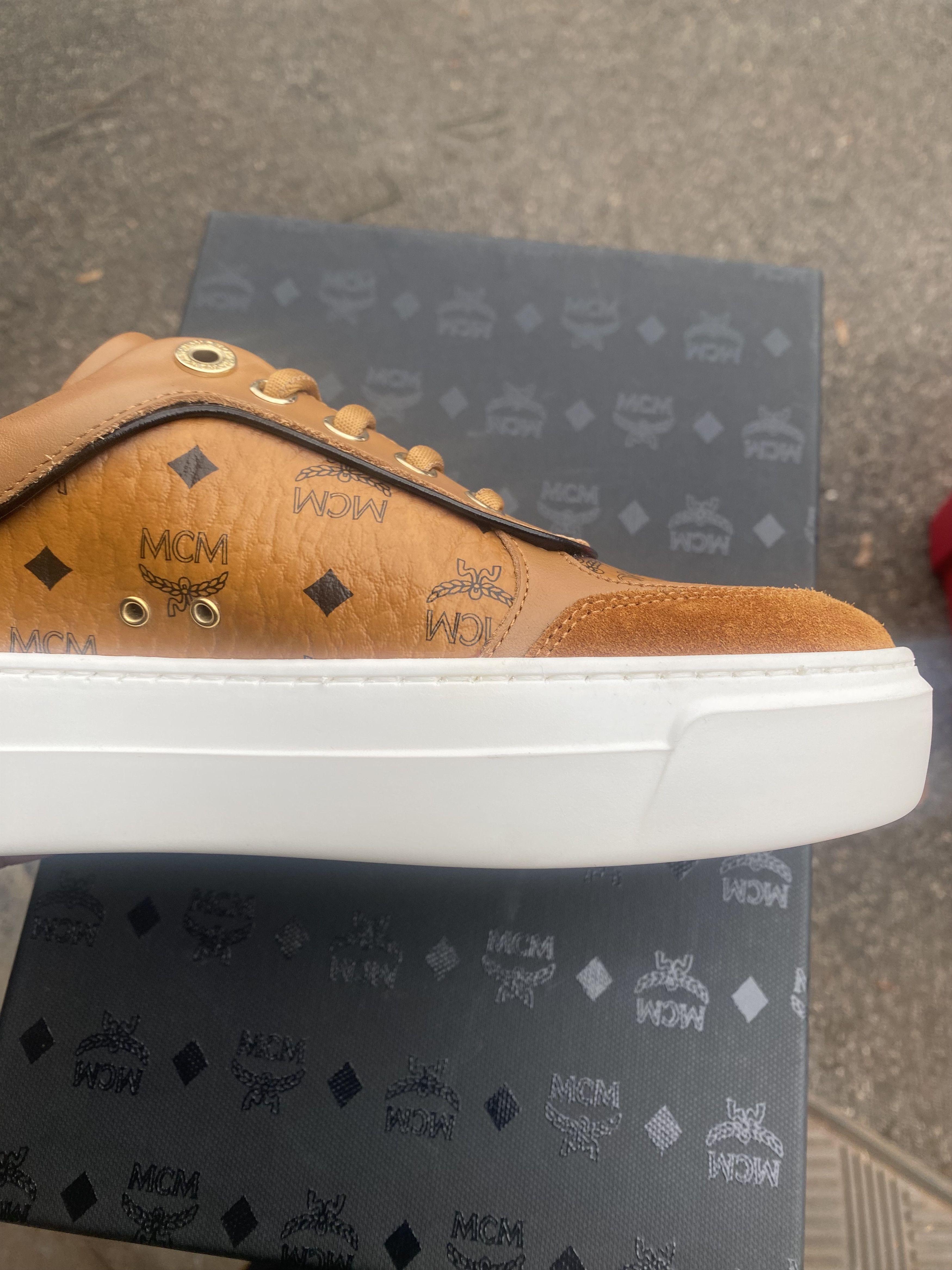 MCM MCM Low Top Sneakers Brown Beige 36 EU 5.5 US Size US 5.5 / IT 35.5 - 5 Thumbnail