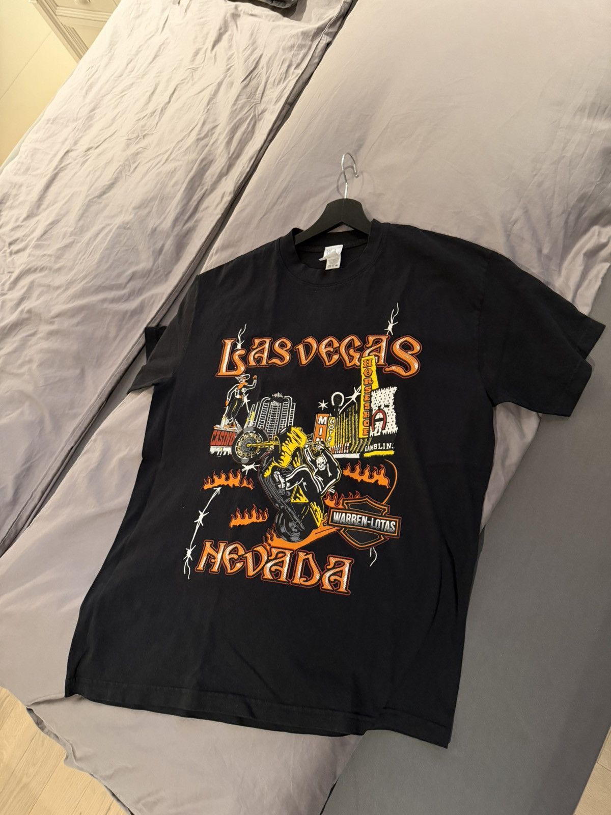 Warren Lotas Las Vegas Nevada T shirt Size US L / EU 52-54 / 3 - 1 Thumbnail