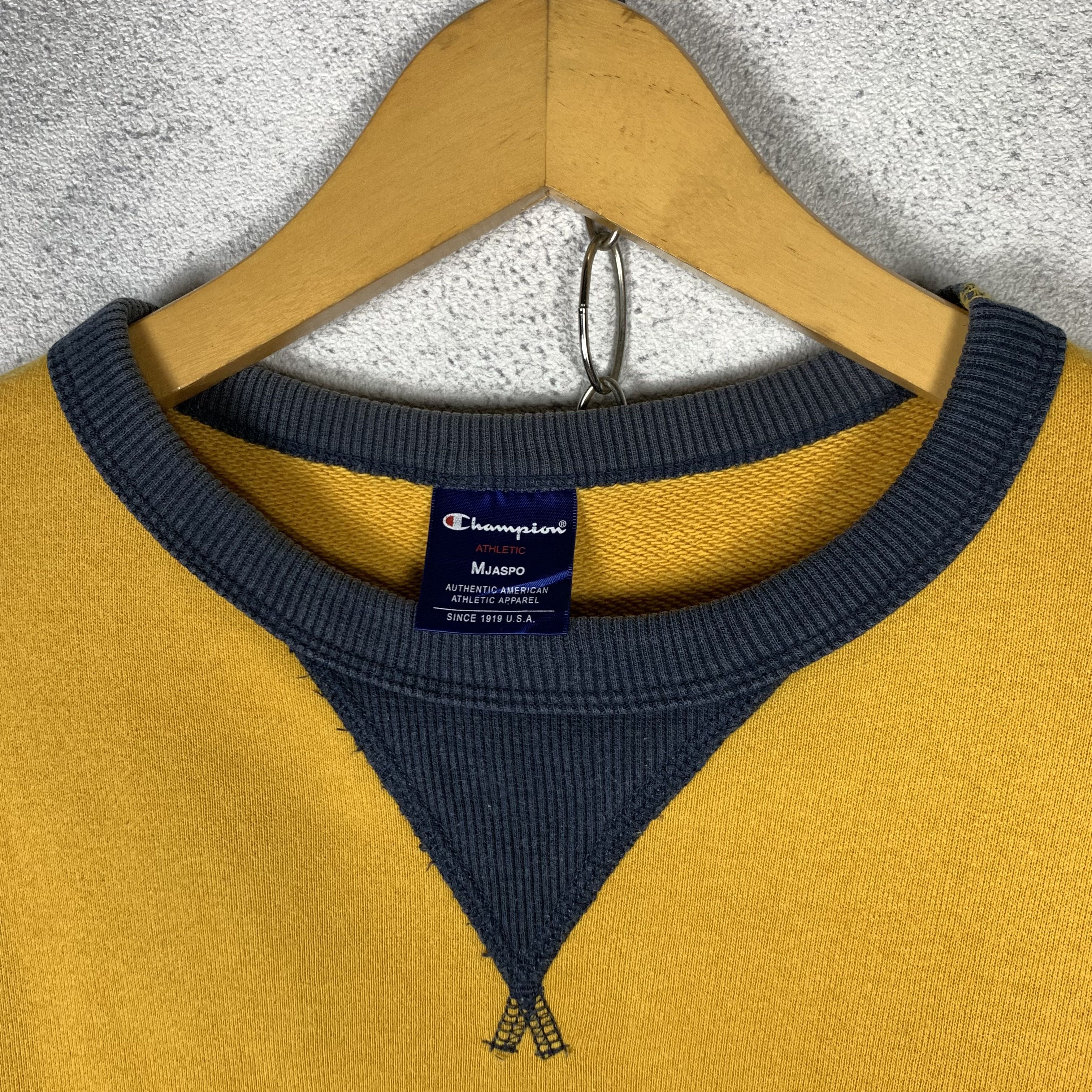 Champion Champion Sweatshirt Crewneck Size US S / EU 44-46 / 1 - 4 Thumbnail