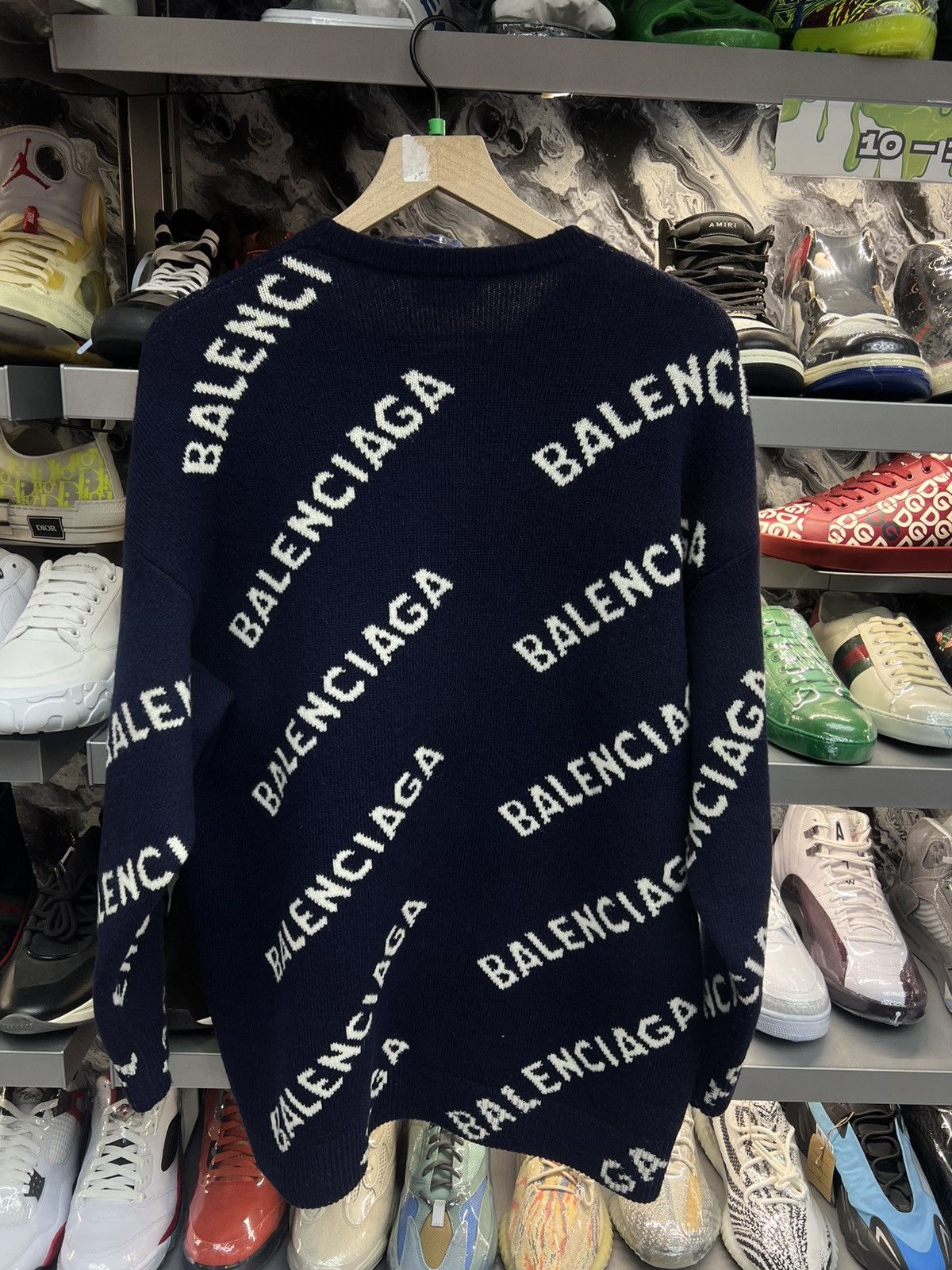Balenciaga Balenciaga Logo Crewneck Size US L / EU 52-54 / 3 - 2 Thumbnail