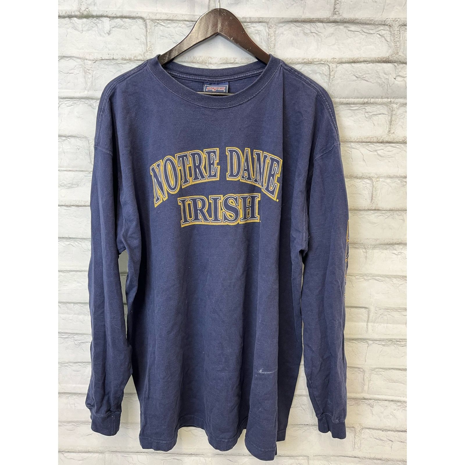 Jansport JanSport XL Notre Dame Irish long sleeve shirt Size US XL / EU 56 / 4 - 1 Thumbnail