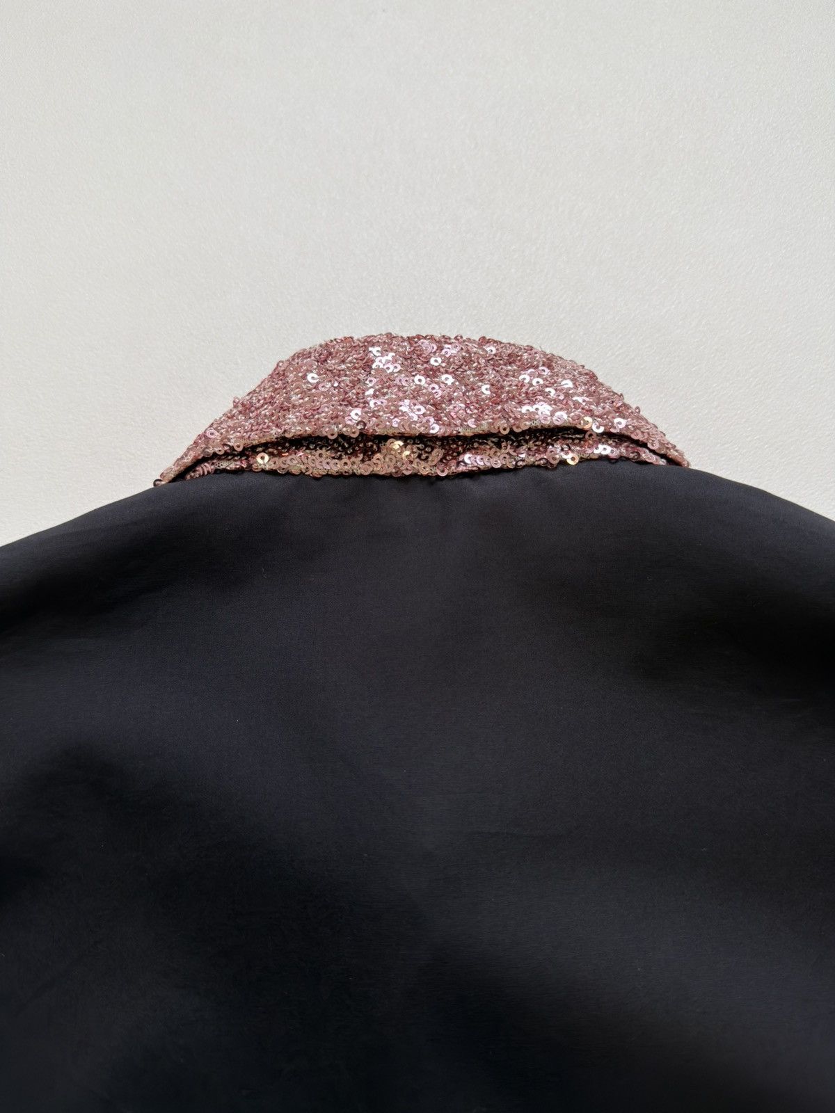 Dior A/W 22 Black Shirt With Pink Sequins Size US M / EU 48-50 / 2 - 15 Thumbnail