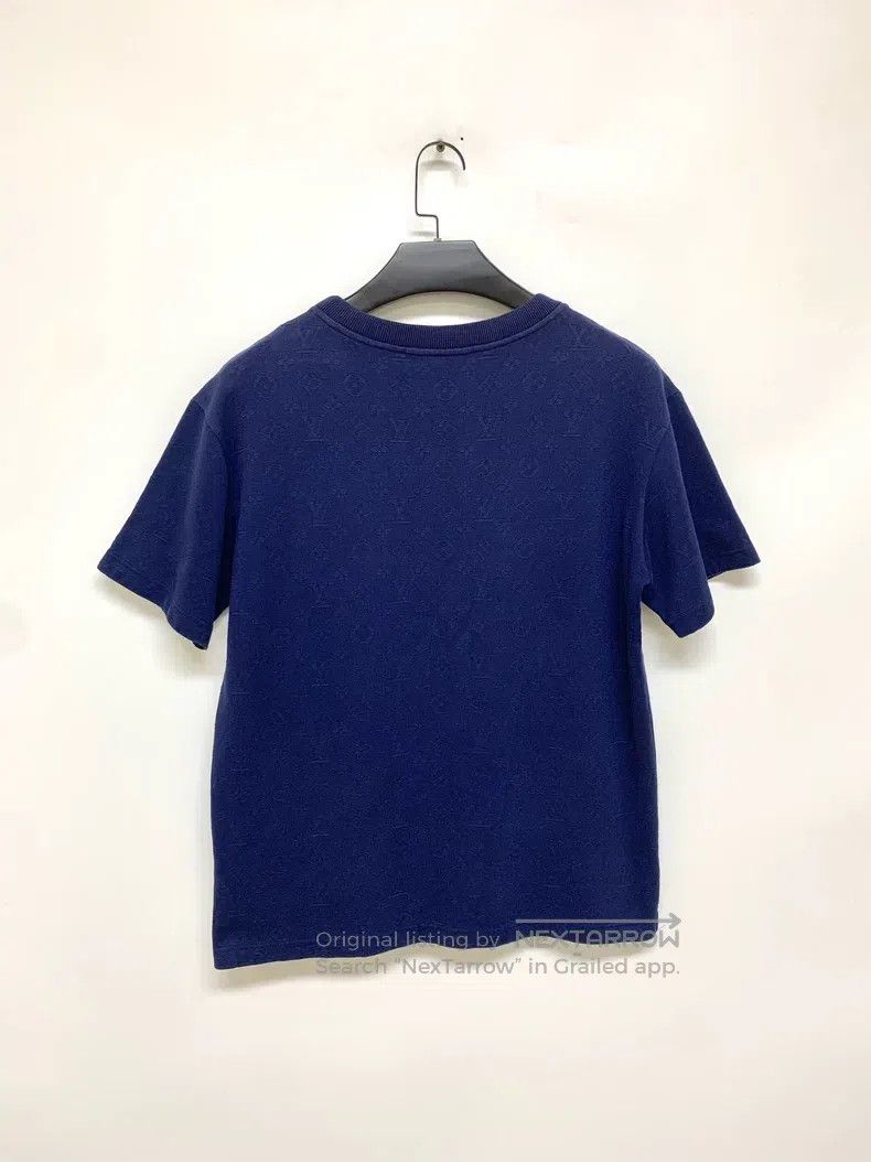 Louis Vuitton Louis Vuitton Dark blue navy blue full print short sleeves Size US M / EU 48-50 / 2 - 8 Thumbnail